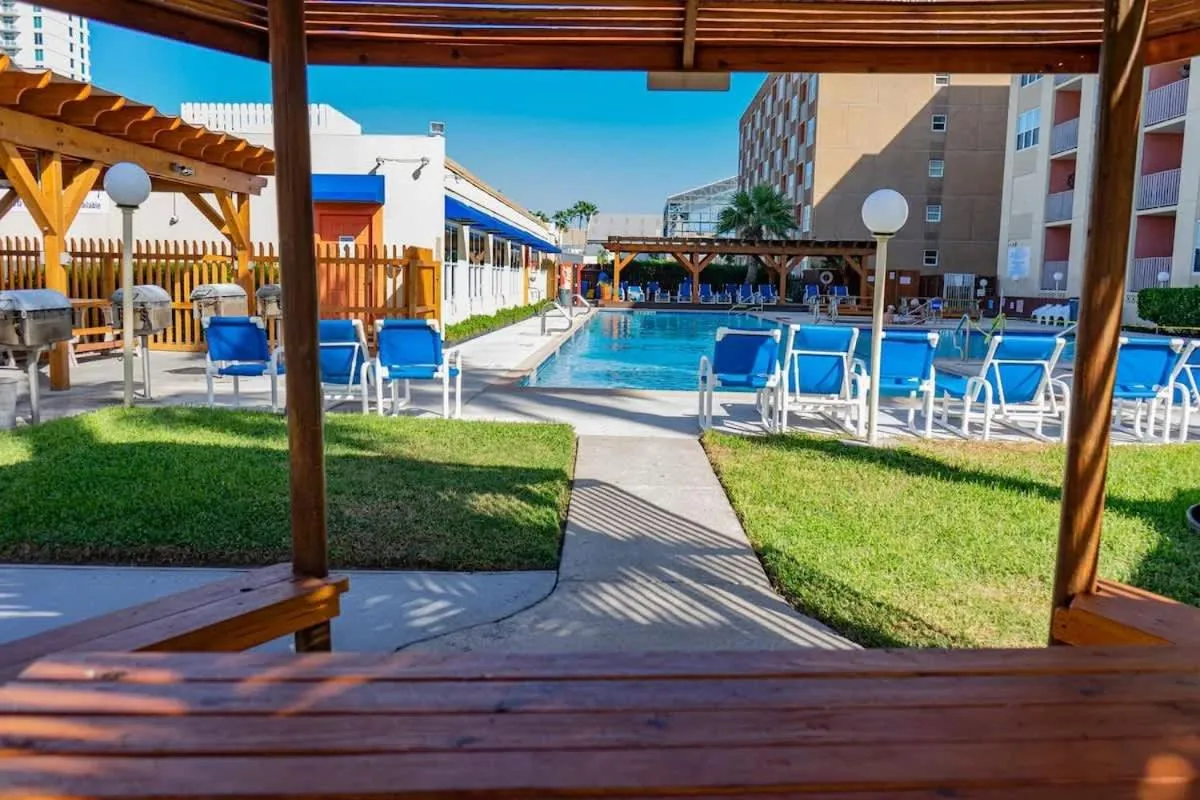 Swimming pool in Gulfview II #604