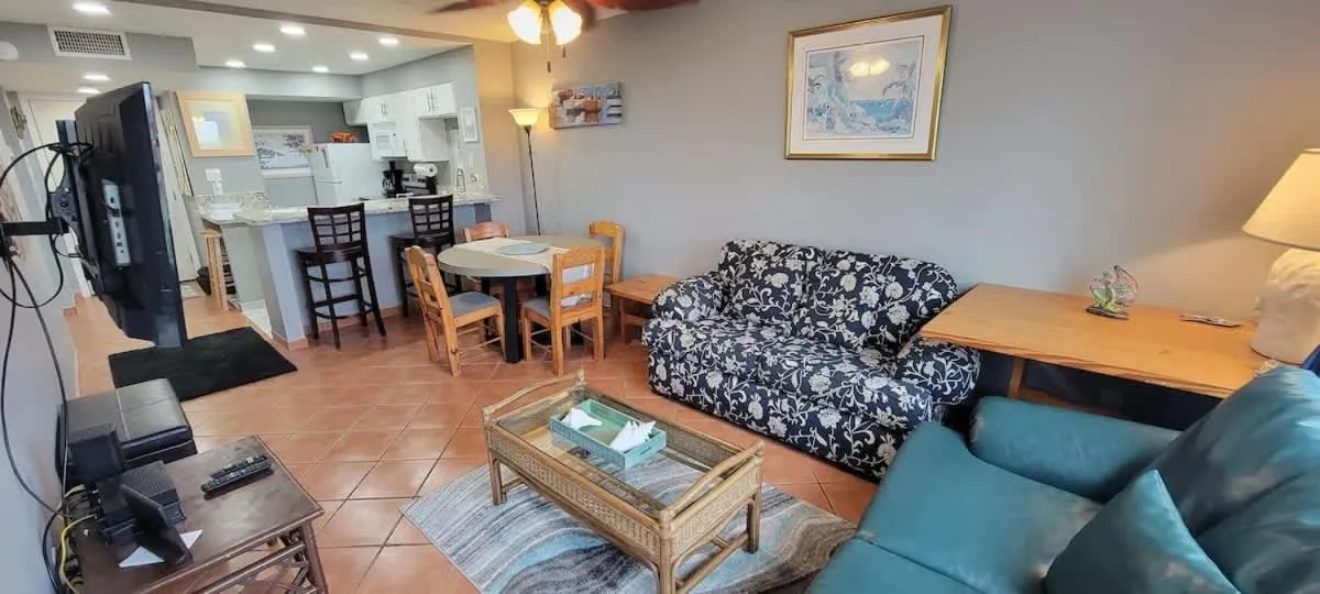 Living room in Gulfview II #604