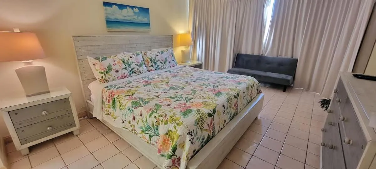 Bed in Saida Royale 9039
