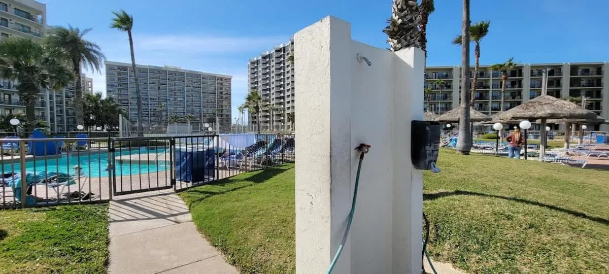 Swimming pool in Saida Royale 9039