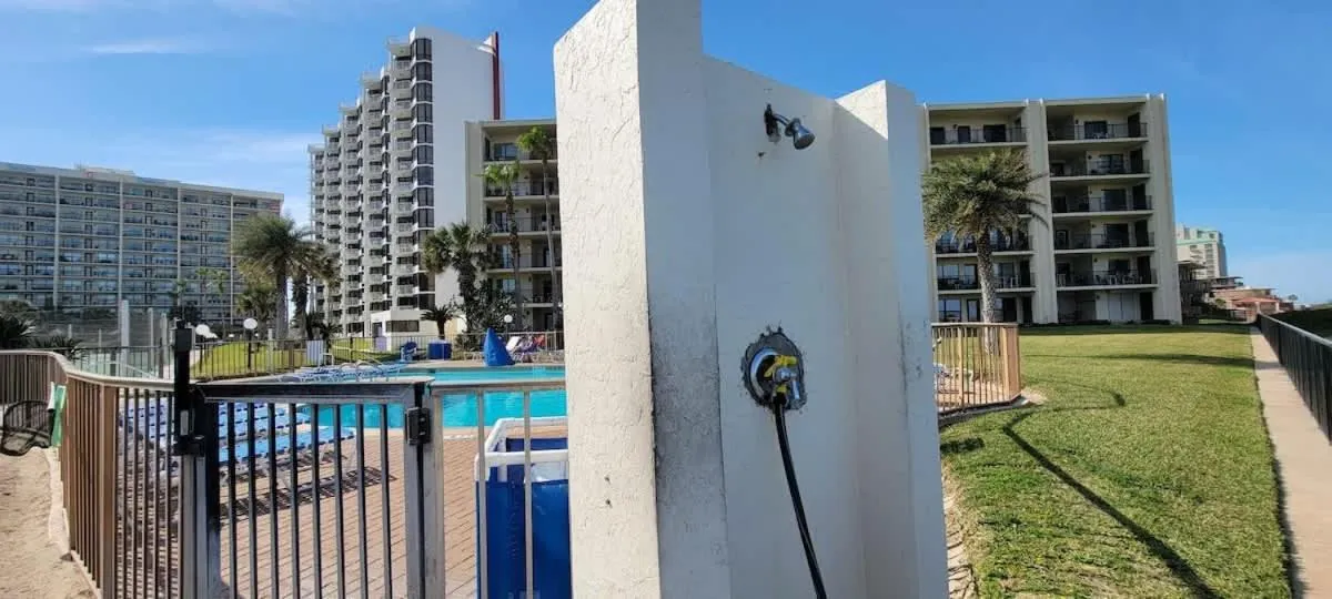 Swimming pool in Saida Royale 9039