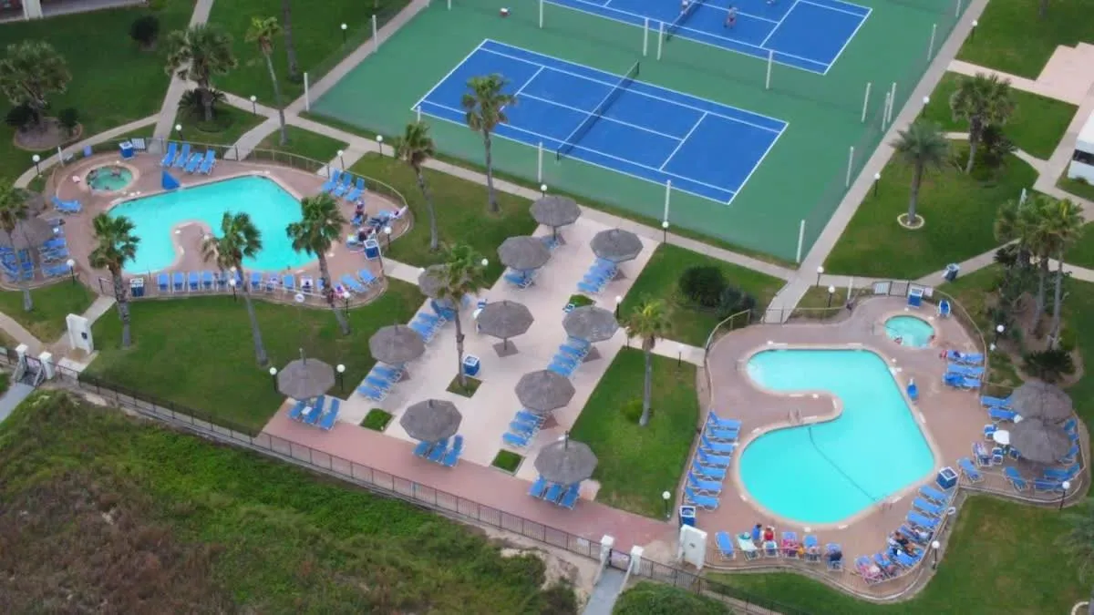 Swimming pool in Saida Royale 9039