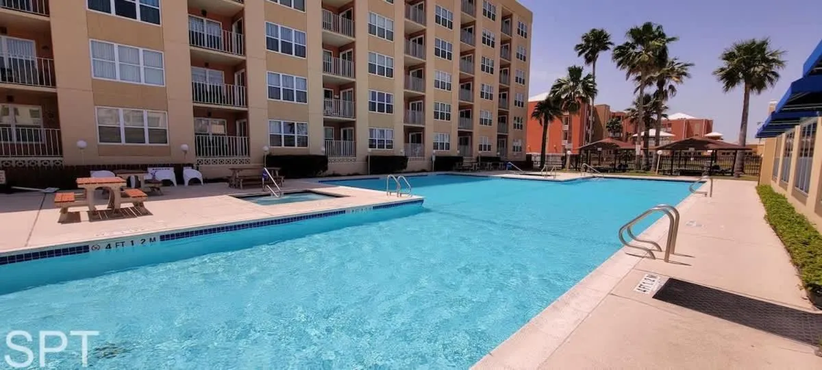 Swimming pool in Gulfview I #205