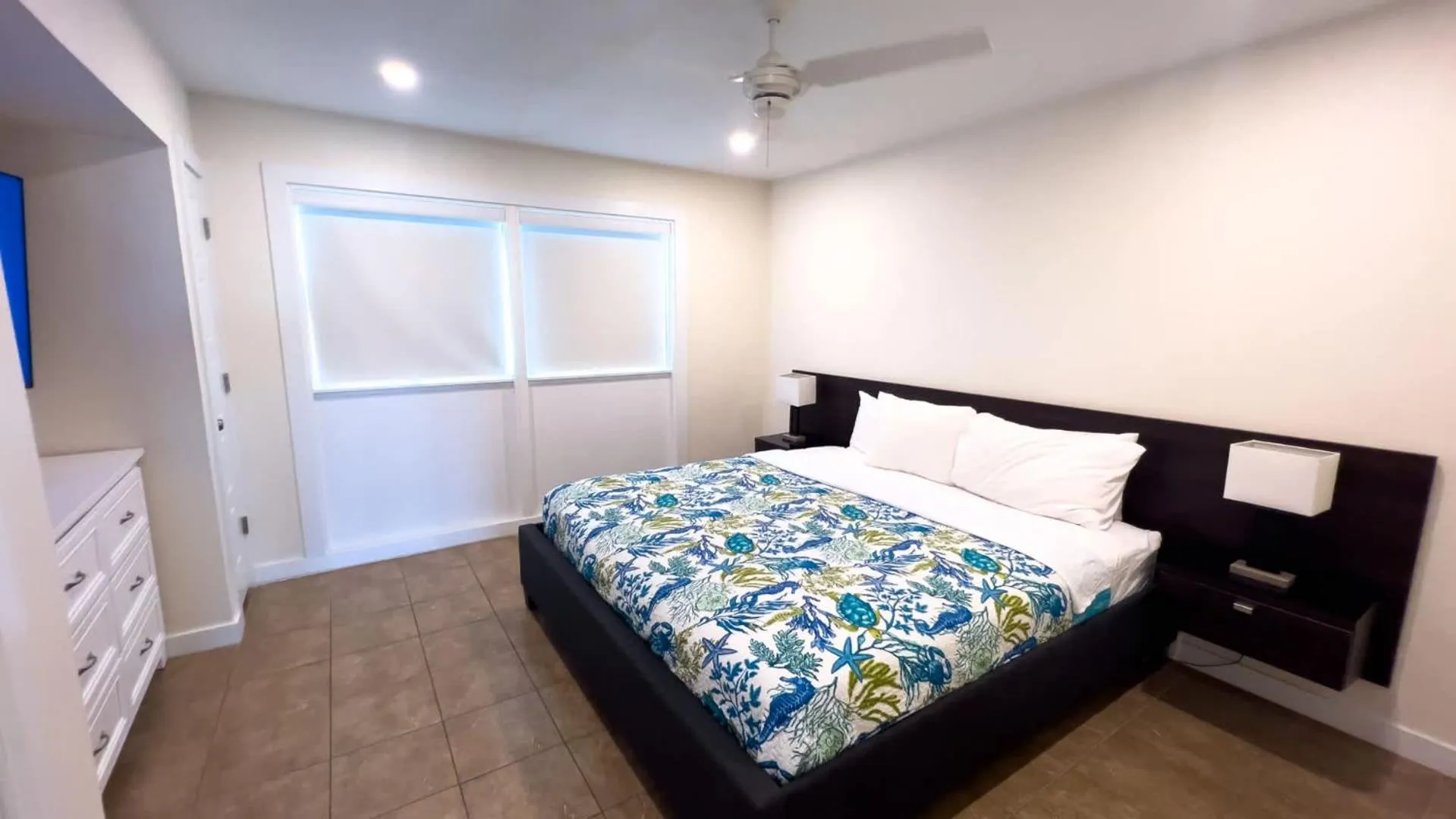 Bed in La Internacional 313