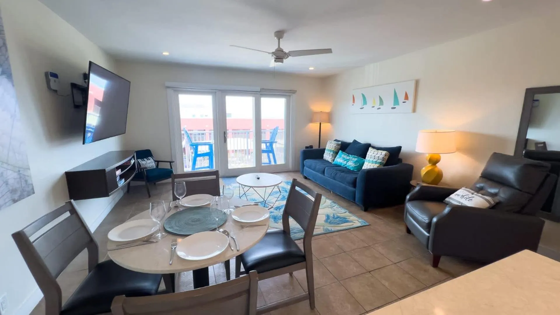 Living room in La Internacional 313