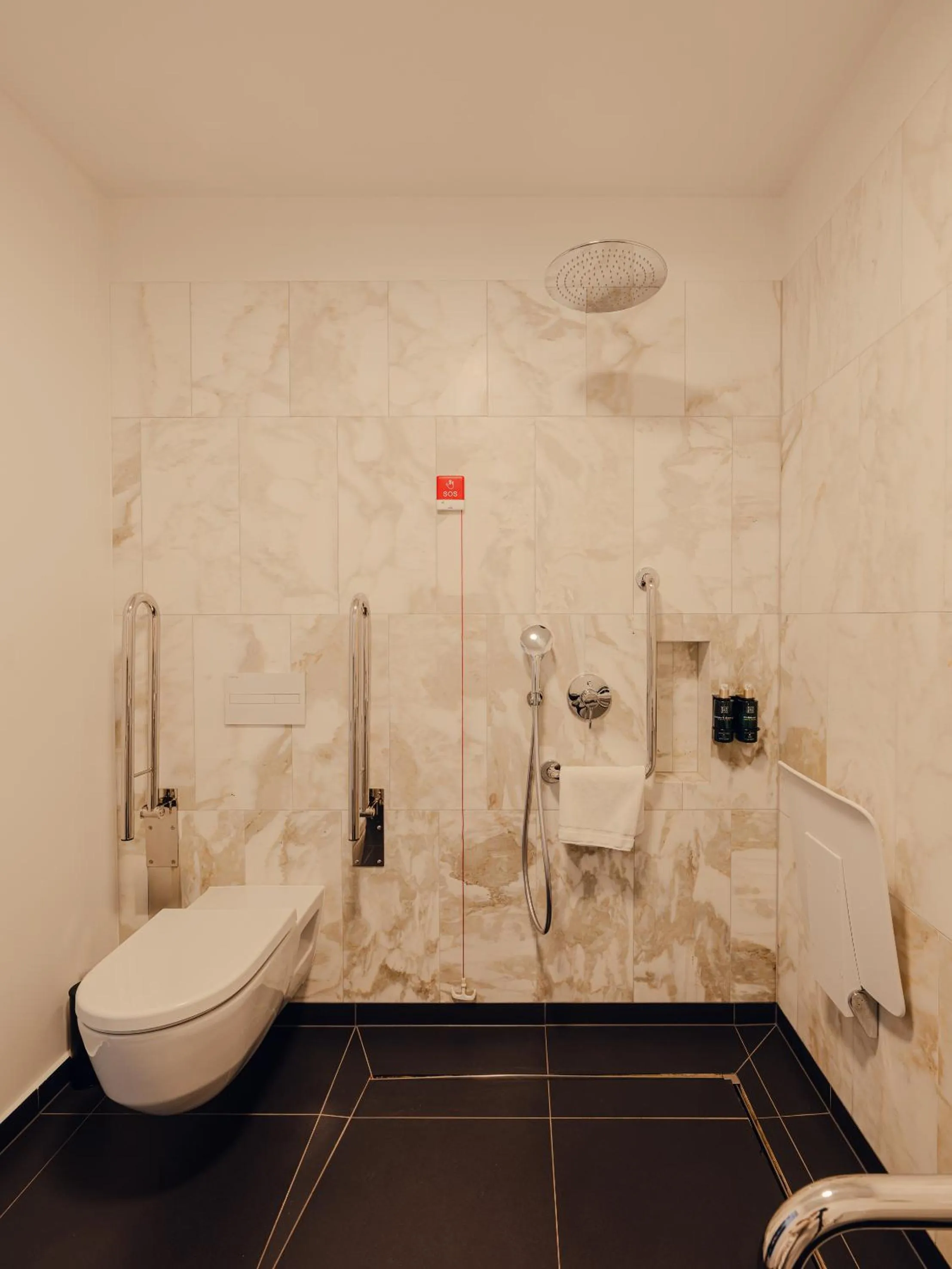 Bathroom in Flaner Hotel, WorldHotels Crafted