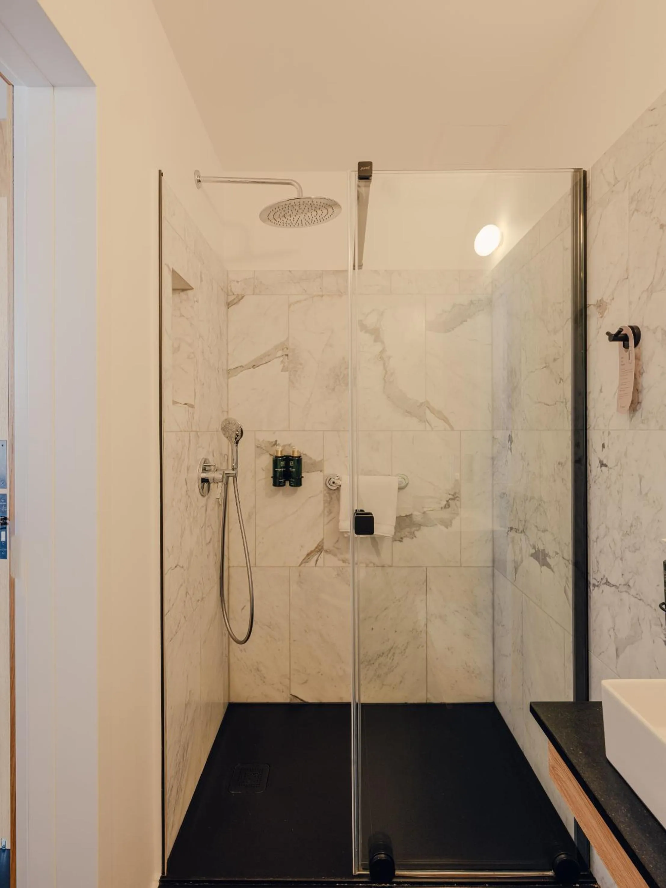 Bathroom in Flaner Hotel, WorldHotels Crafted