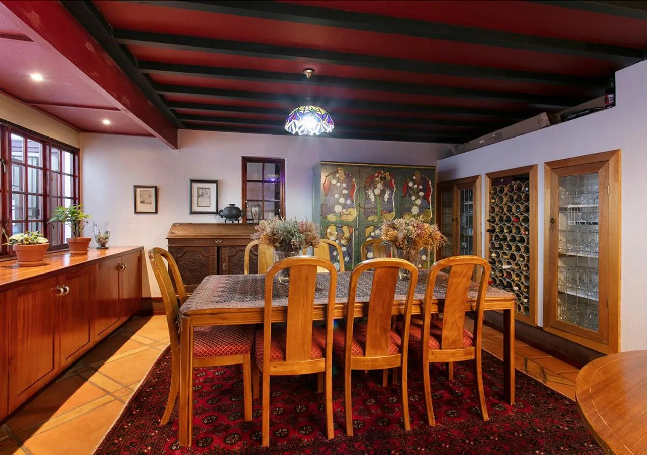 Food and drinks in Waterkloof Apartments