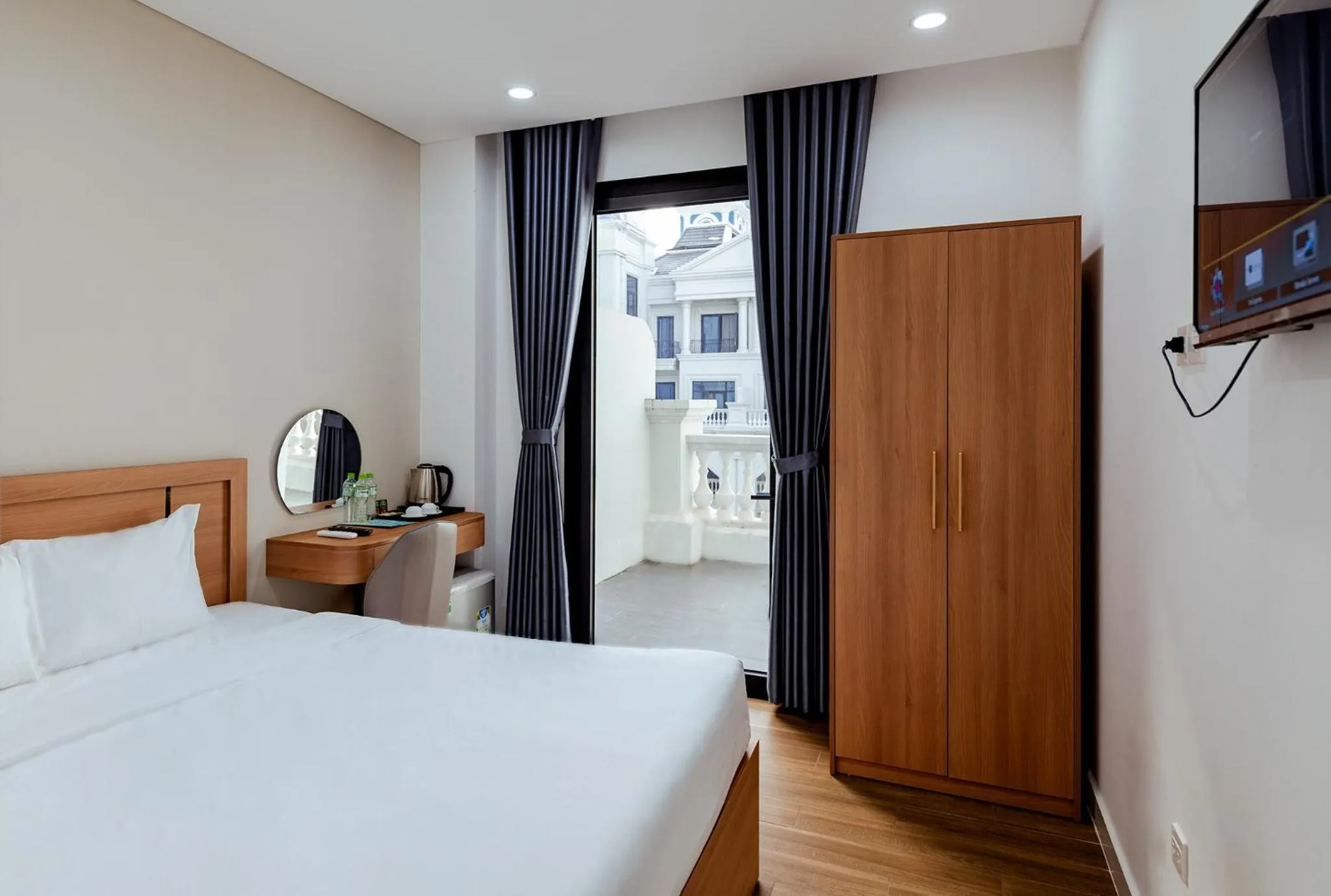 Bed in Lalisa Hotel Grand World Phu Quoc