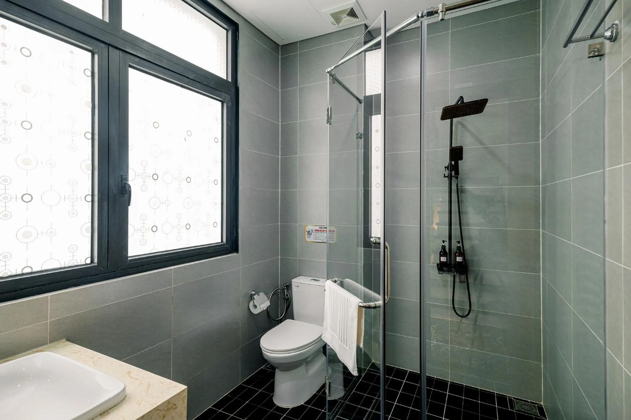 Toilet in Lalisa Hotel Grand World Phu Quoc