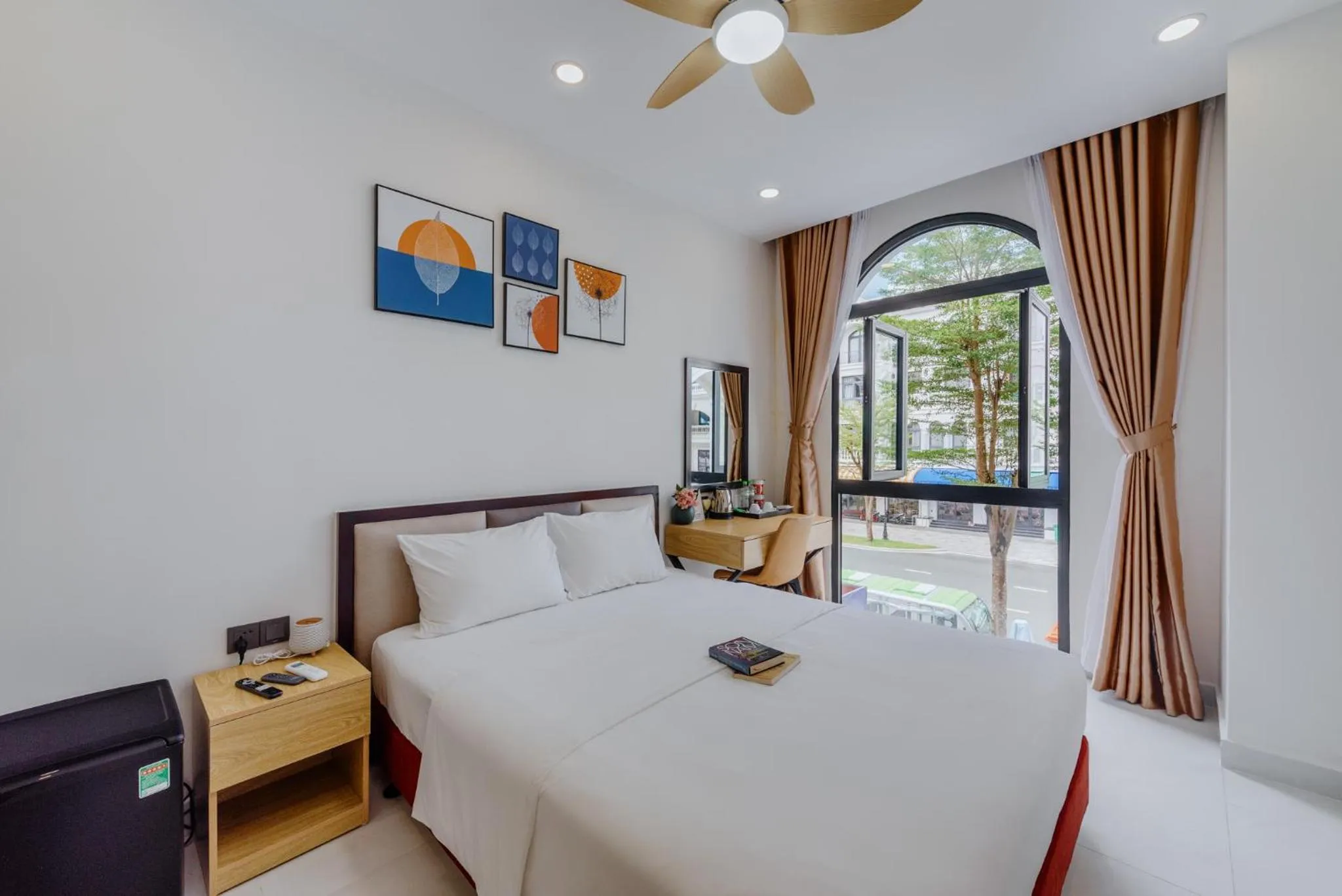 Bedroom, Bed in Lalisa Hotel Grand World Phu Quoc
