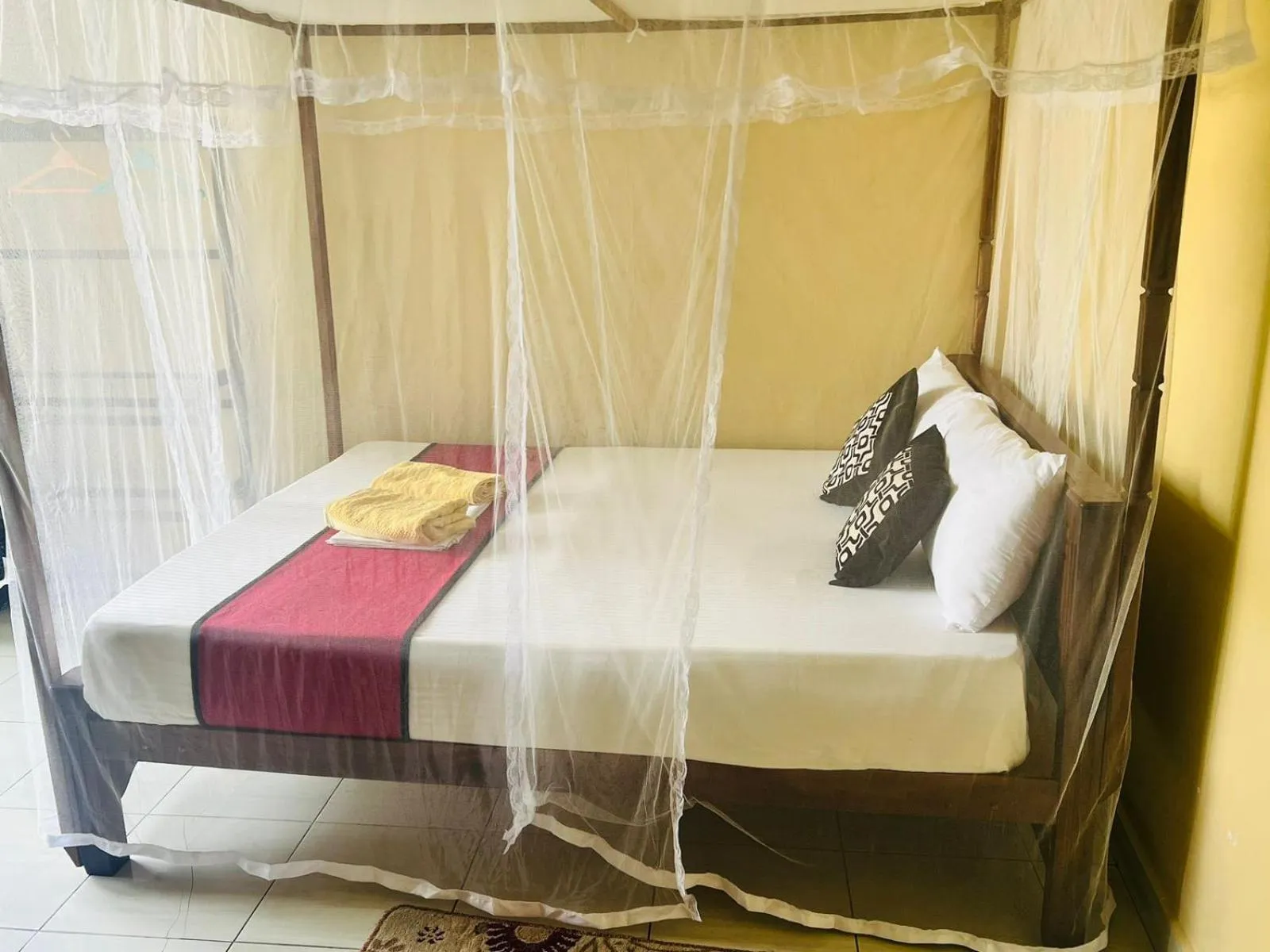 Bed in New Golden Bay Resort Weligama