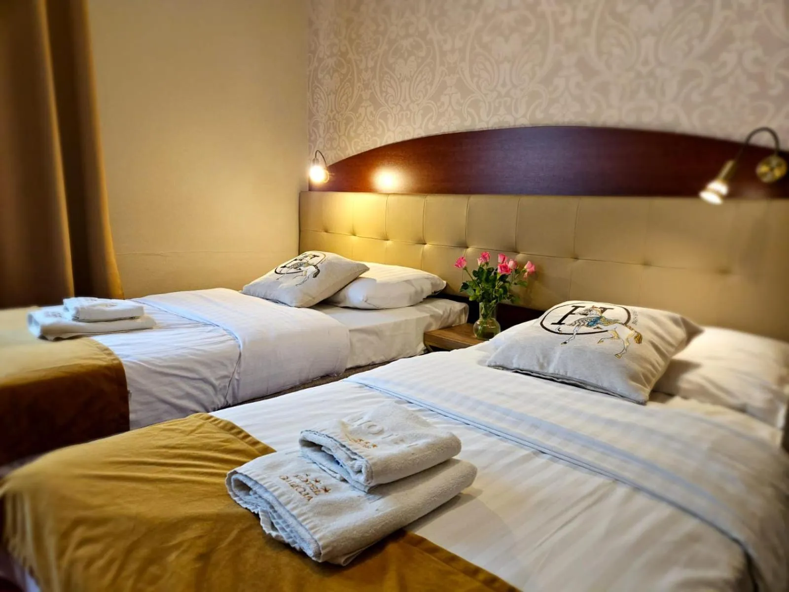Bed in Hotel Galicja SPA Wieliczka