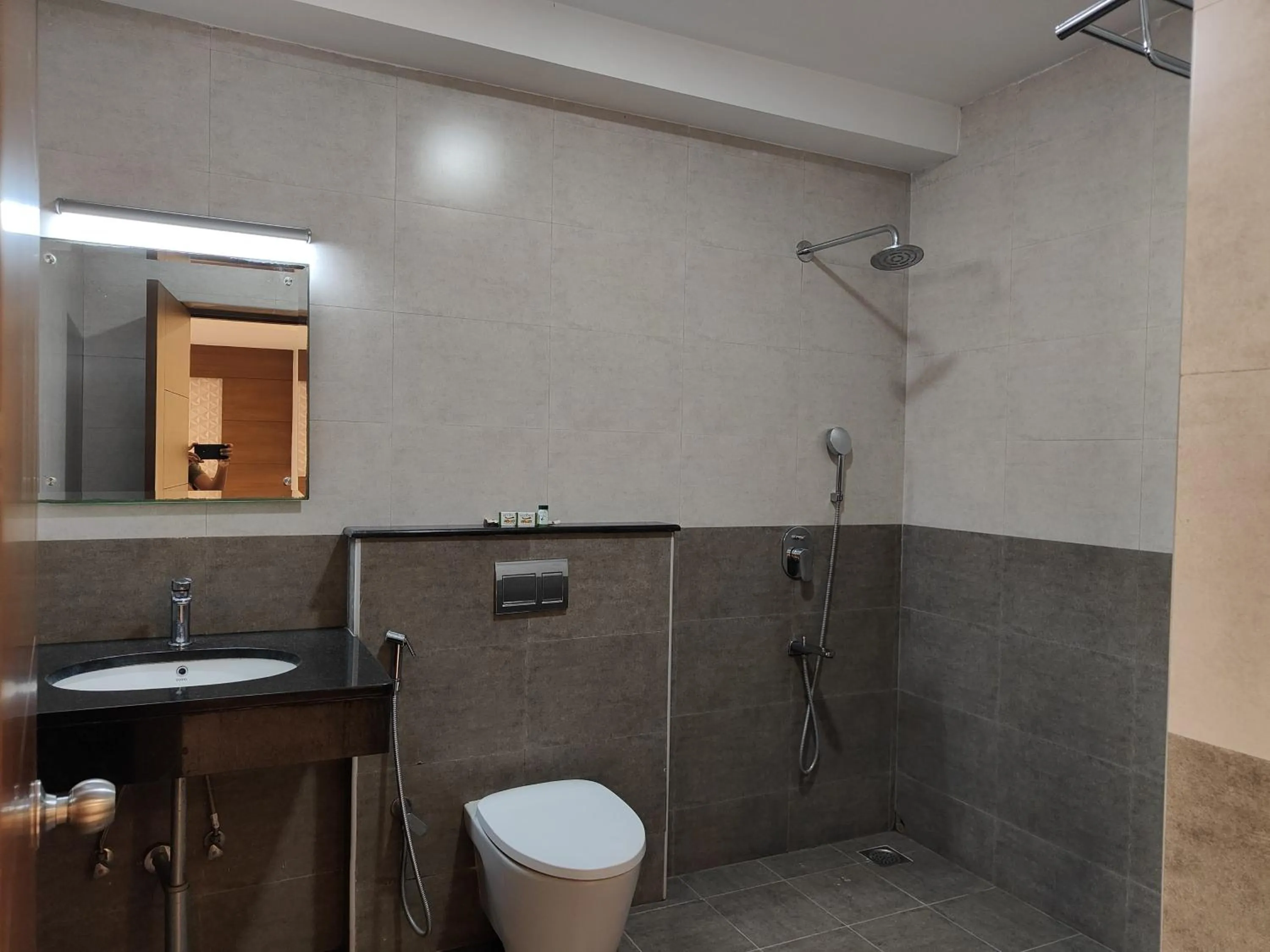 Bathroom in A and M Rooms and Residences