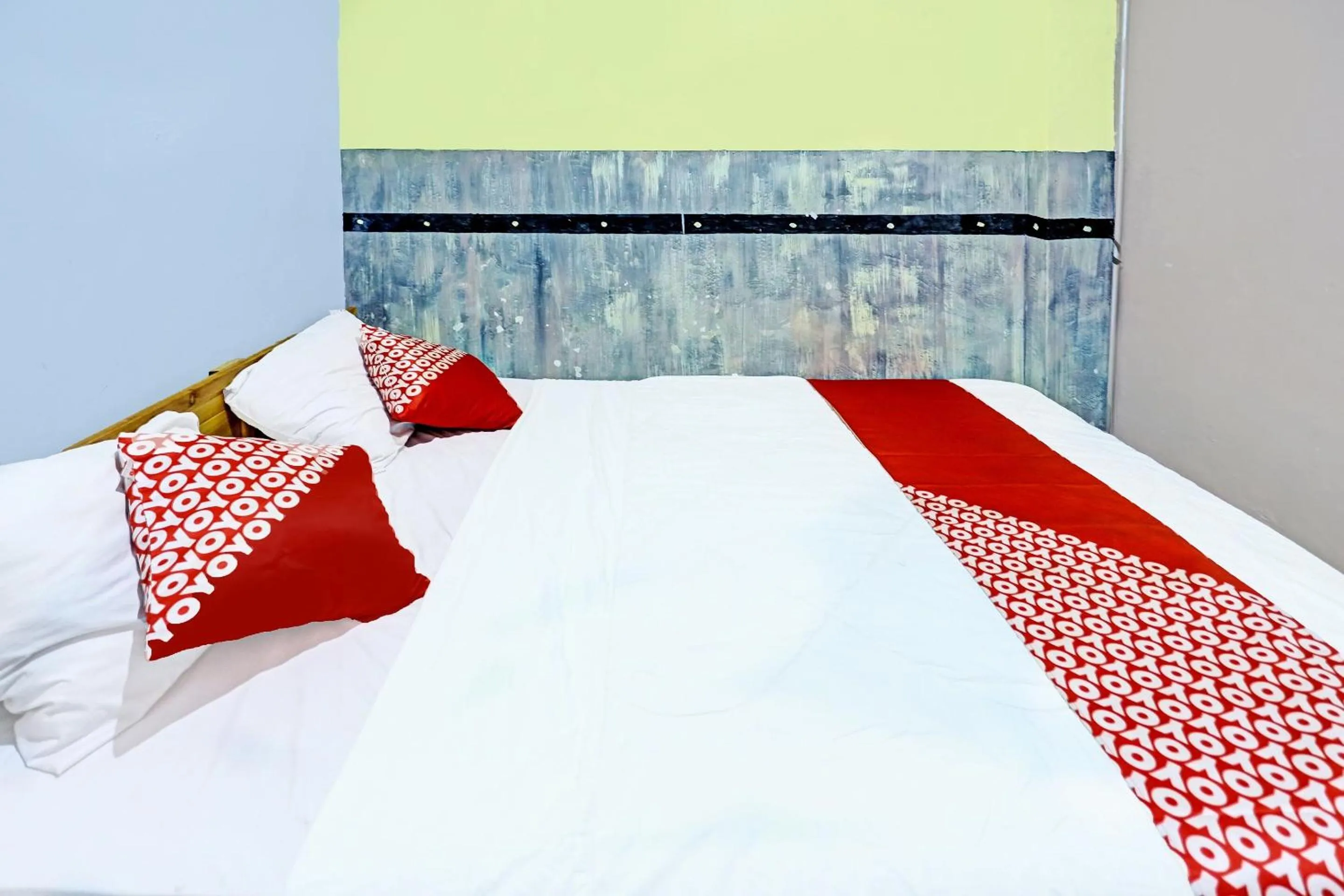 Bedroom, Bed in Hotel O Lia Stay Syariah