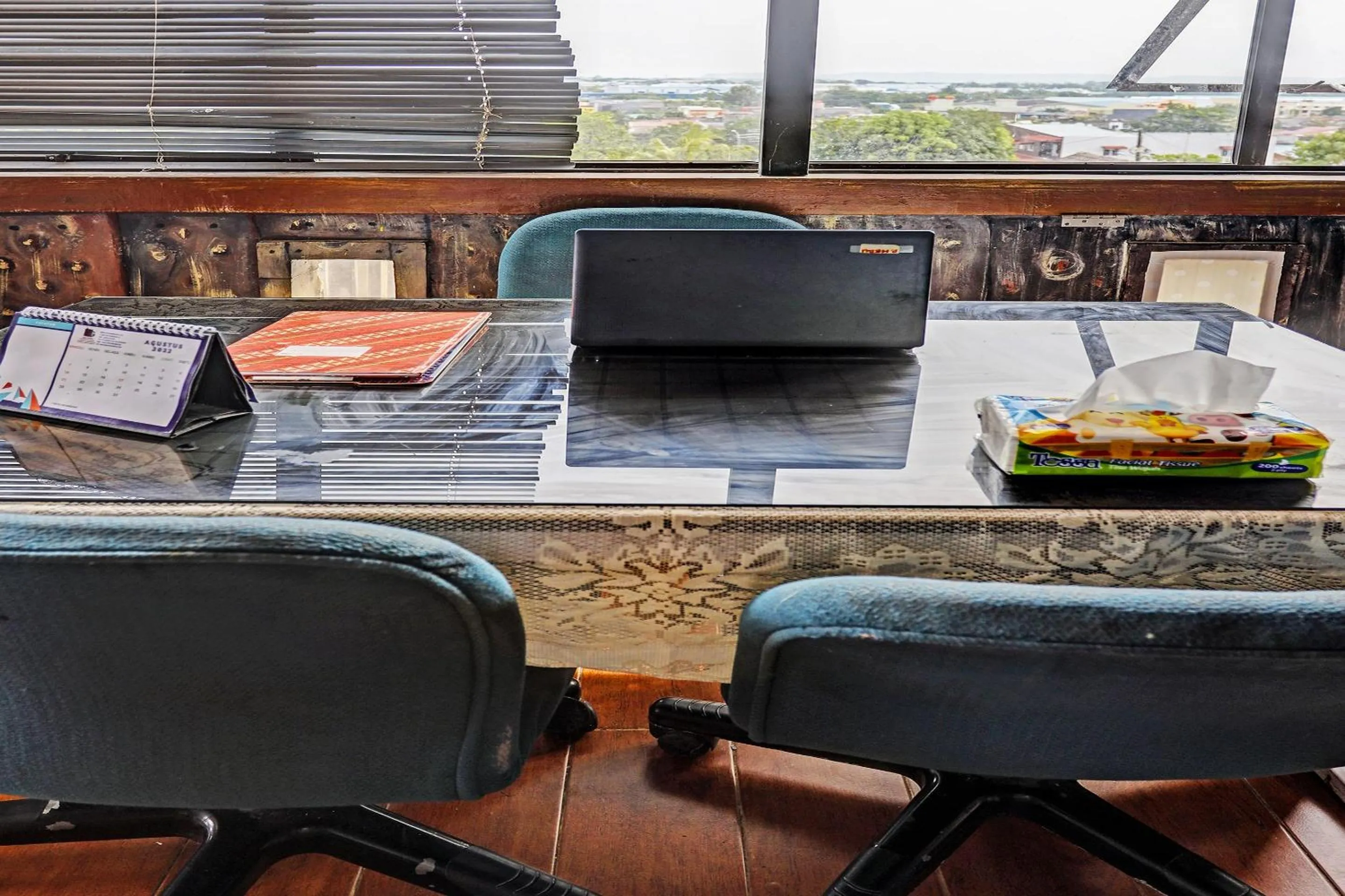 Lobby or reception in Hotel O Lia Stay Syariah