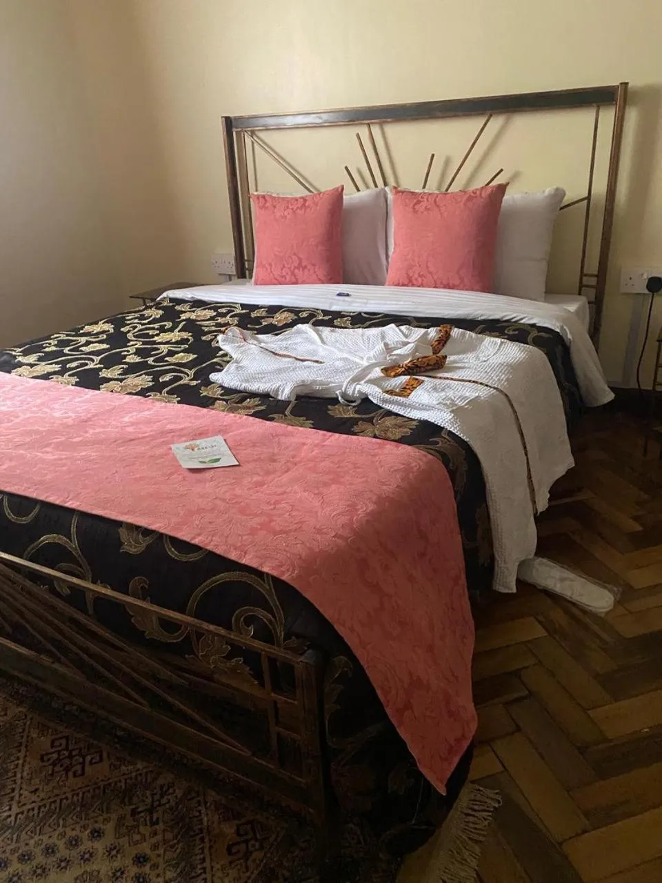 Bed in The Drexel House Kenya