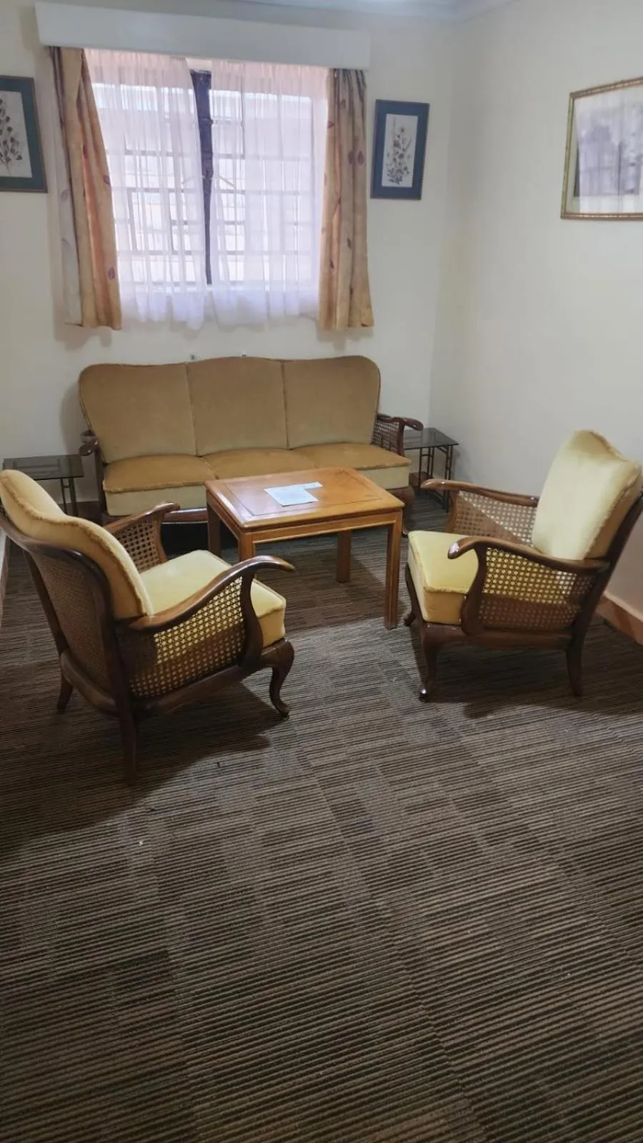 Seating area in The Drexel House Kenya