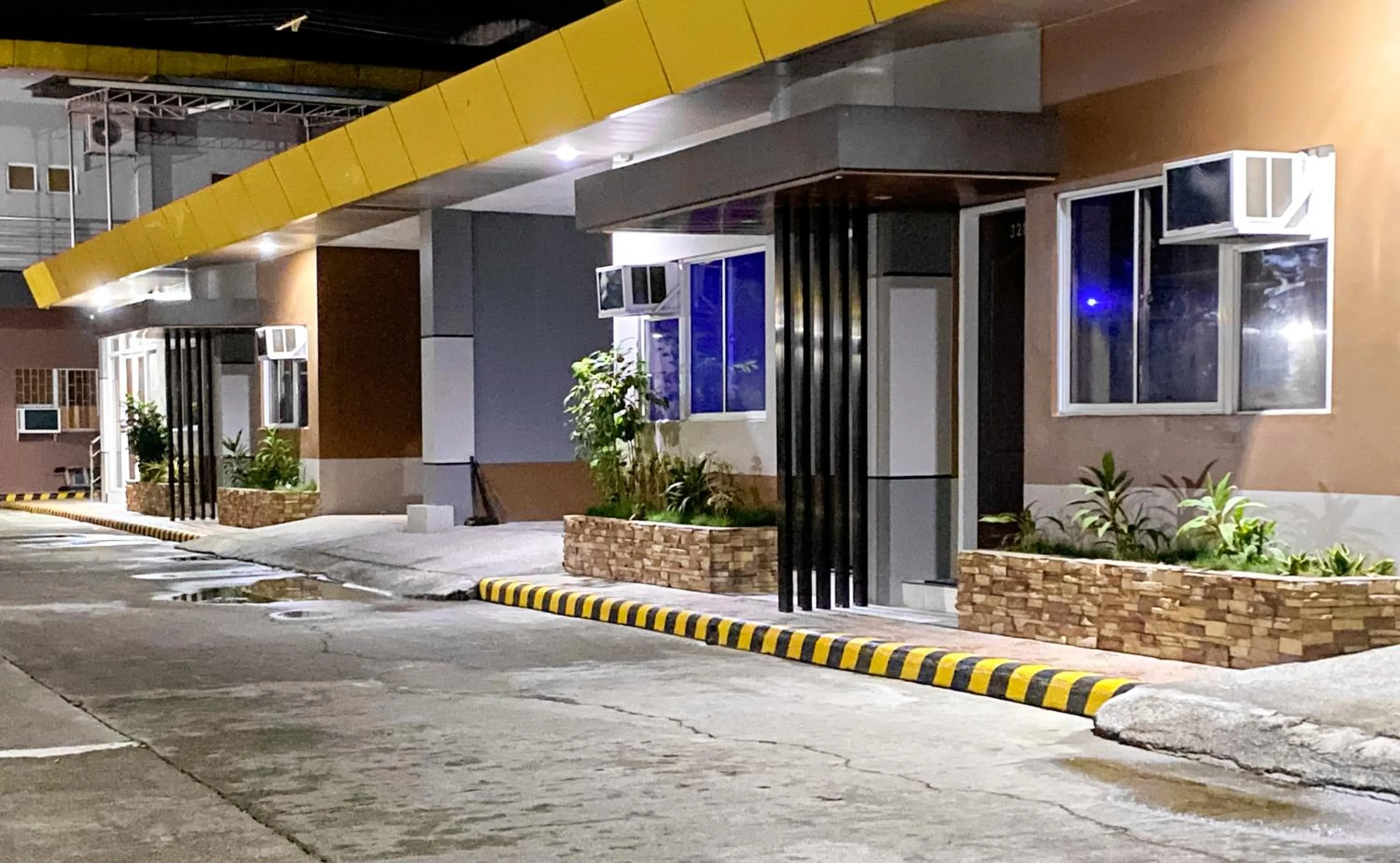 Patio in Ariano's Inn