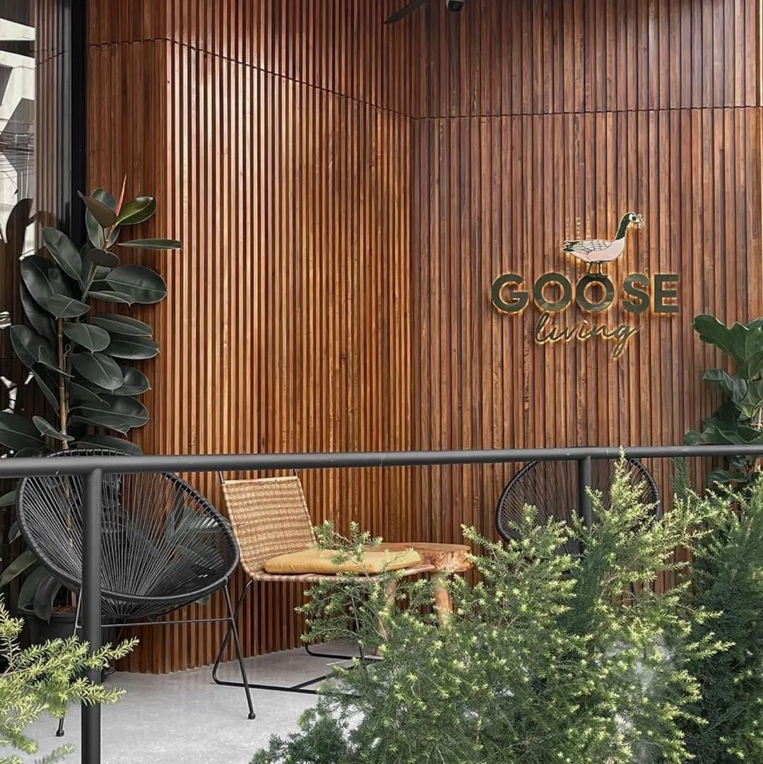 Property logo or sign in Goose Living