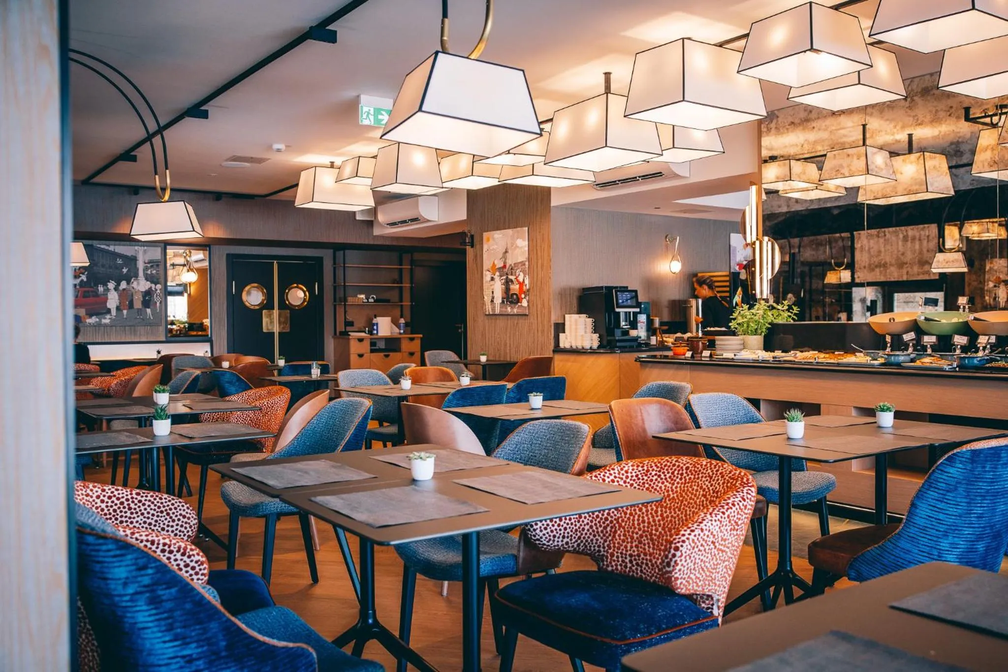 Breakfast in Hotel MDM City Centre