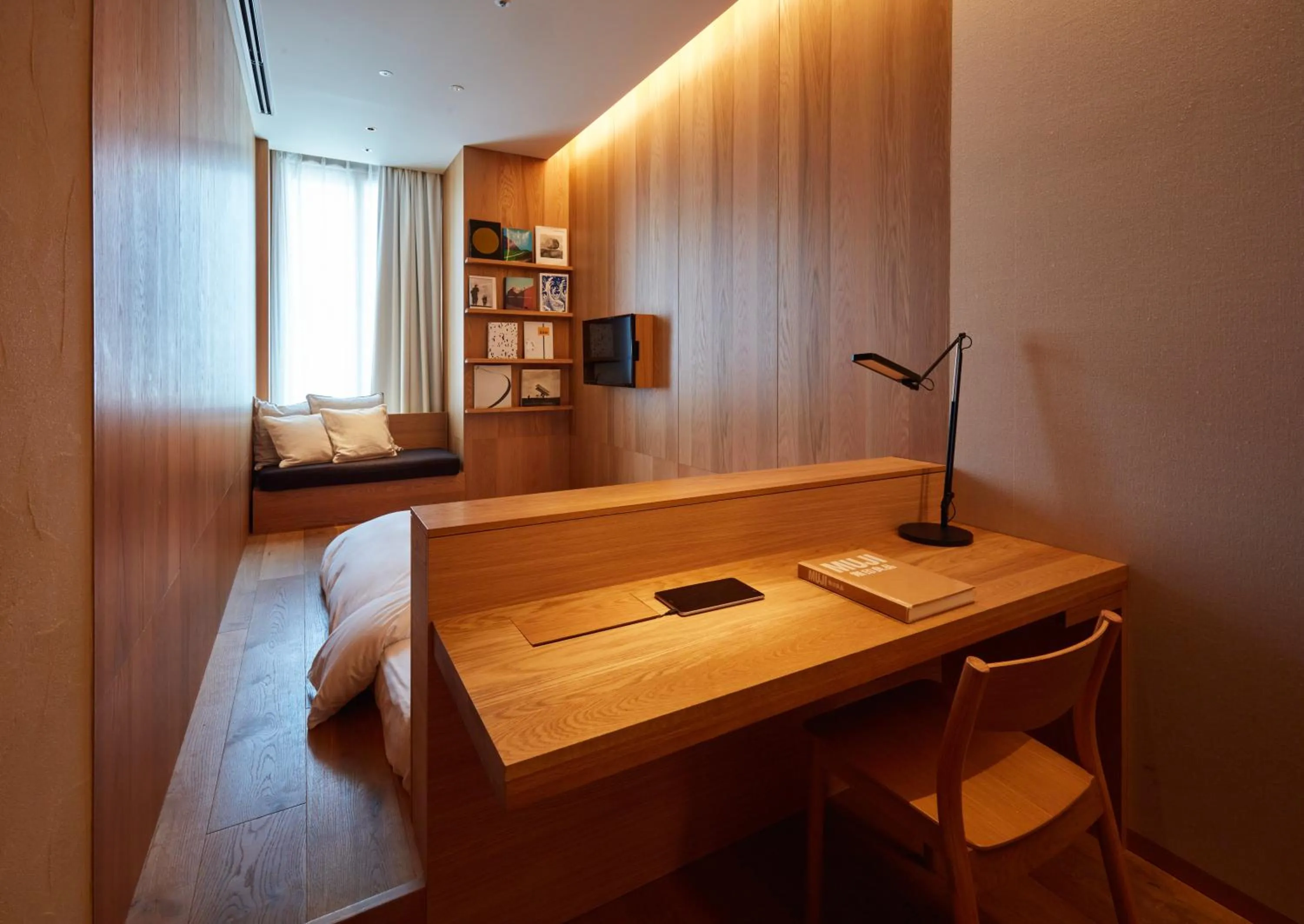 Bed in MUJI HOTEL GINZA