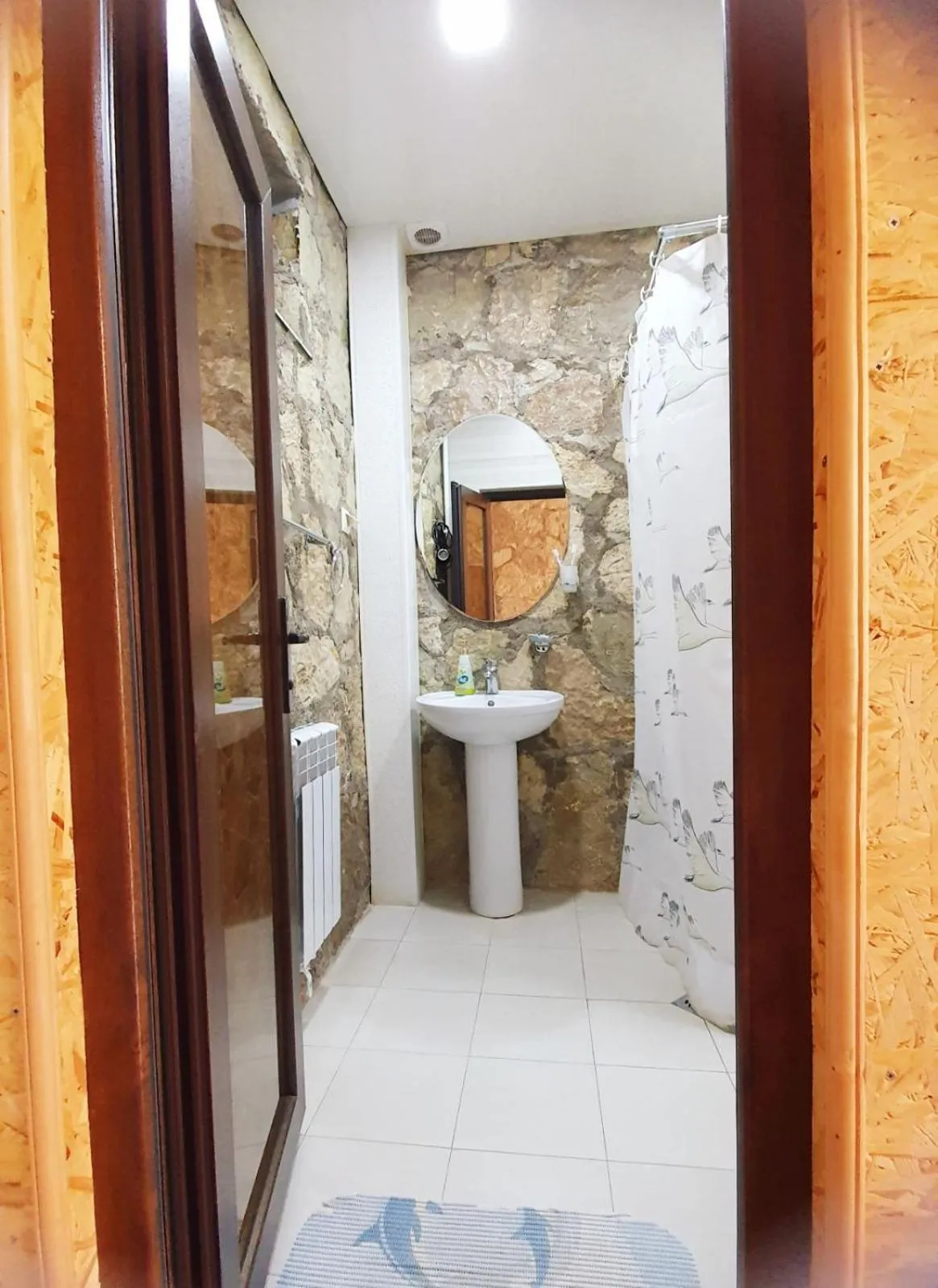 Shower in Guest House Ijevan's Garden