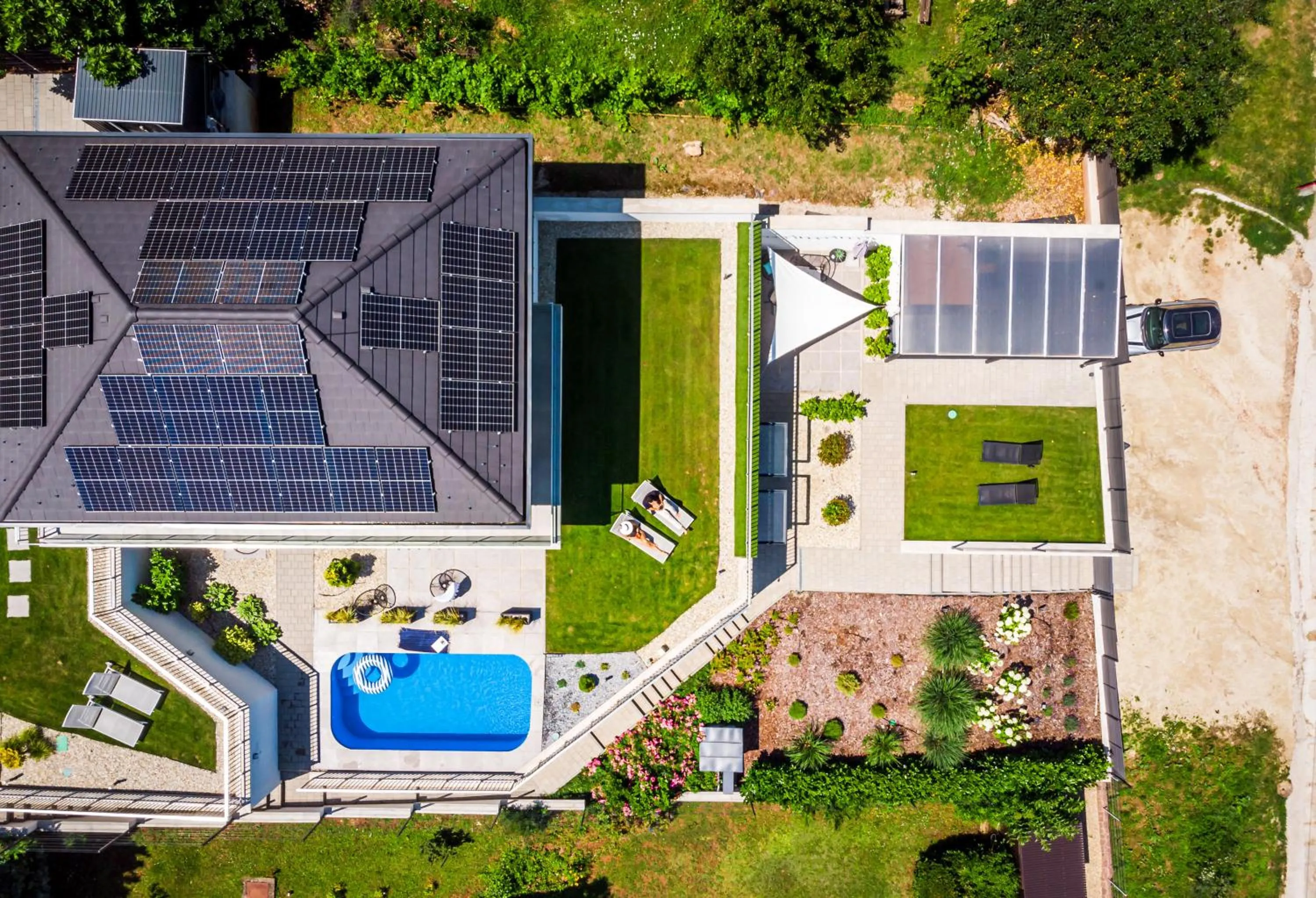 Property building in Lake Spirit Boutique Apartments