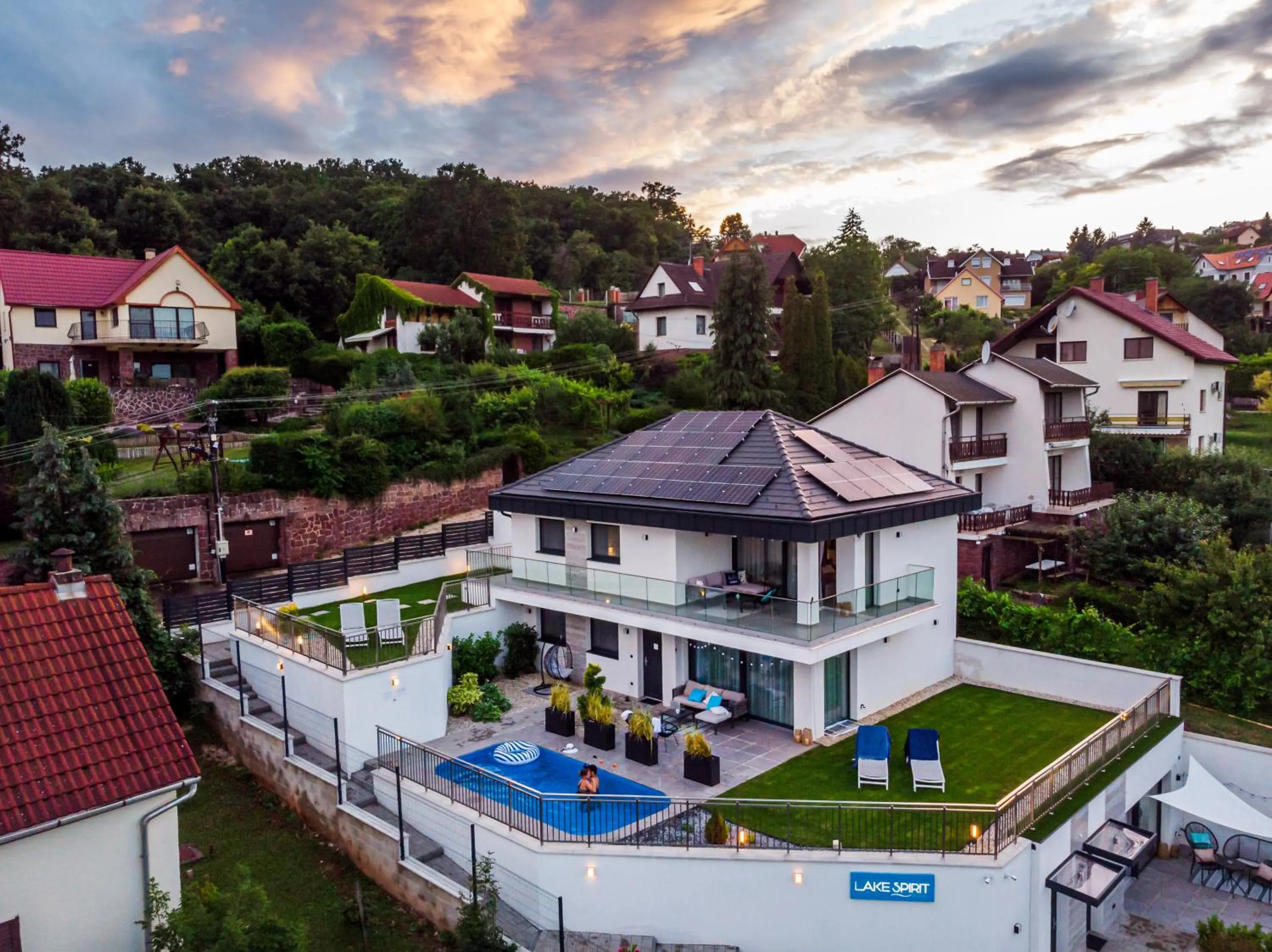 Property building in Lake Spirit Boutique Apartments