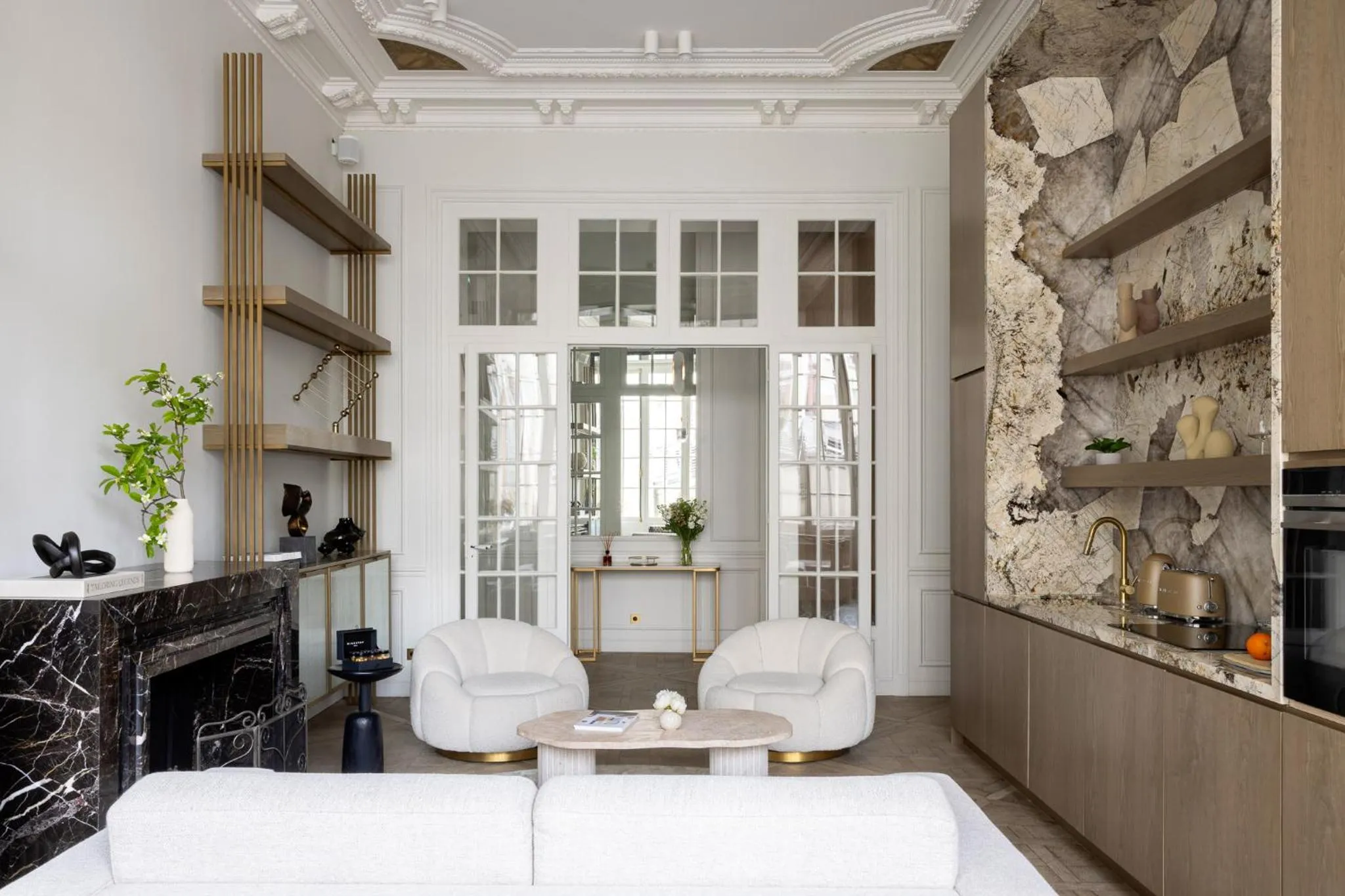 Living room in HIGHSTAY - Luxury Serviced Apartments - Louvre