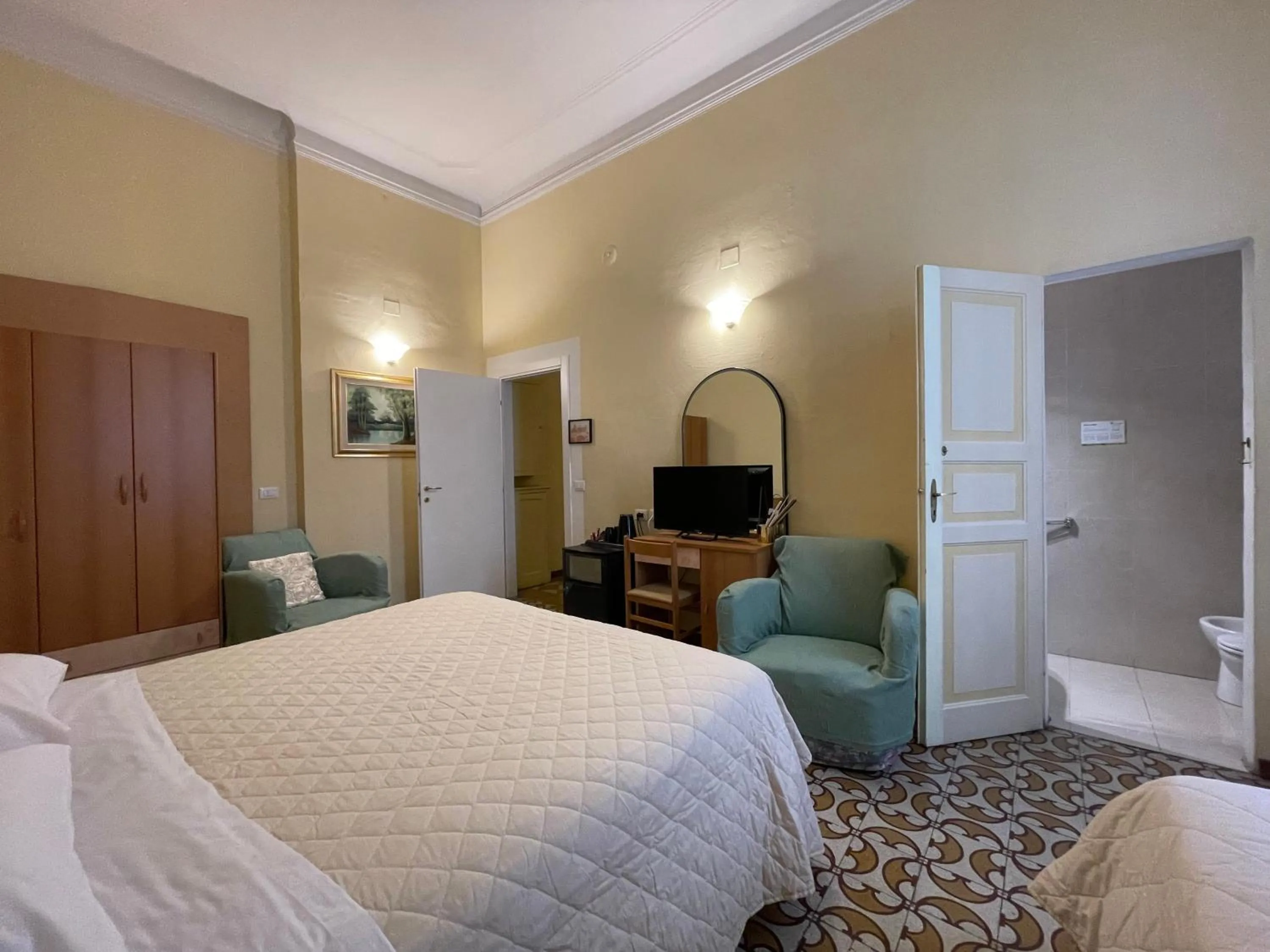 Photo of the whole room, Bed in Alle Torri