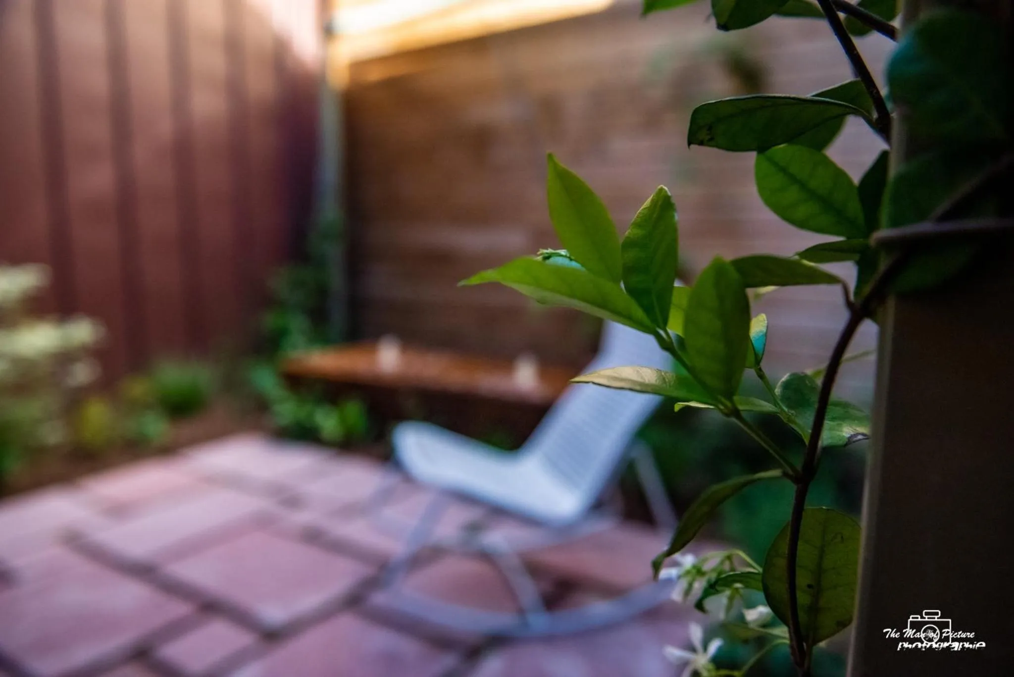 Patio in Logis Hôtel Altitude et Spa Pierre-Percée