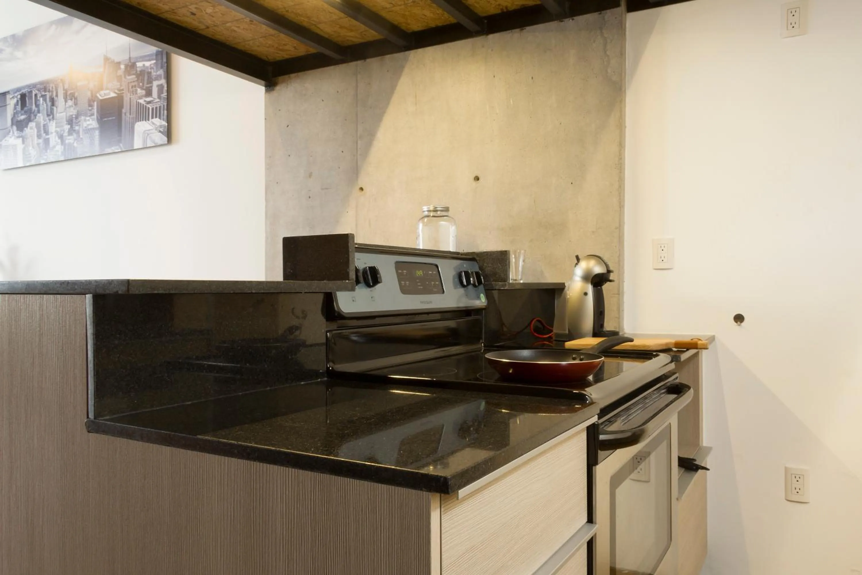 Kitchen or kitchenette in El Doce by HomiRent