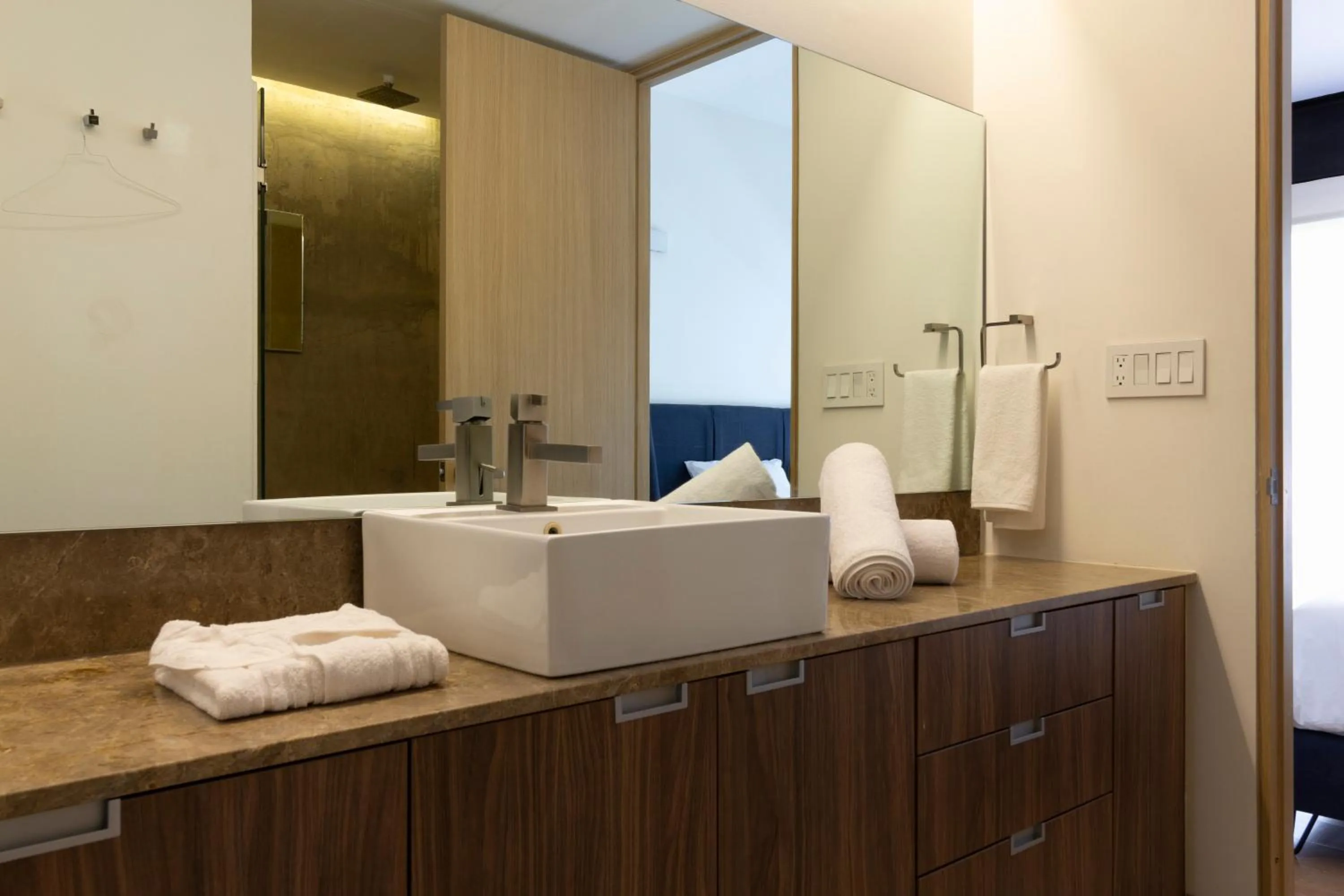 Bathroom in El Doce by HomiRent