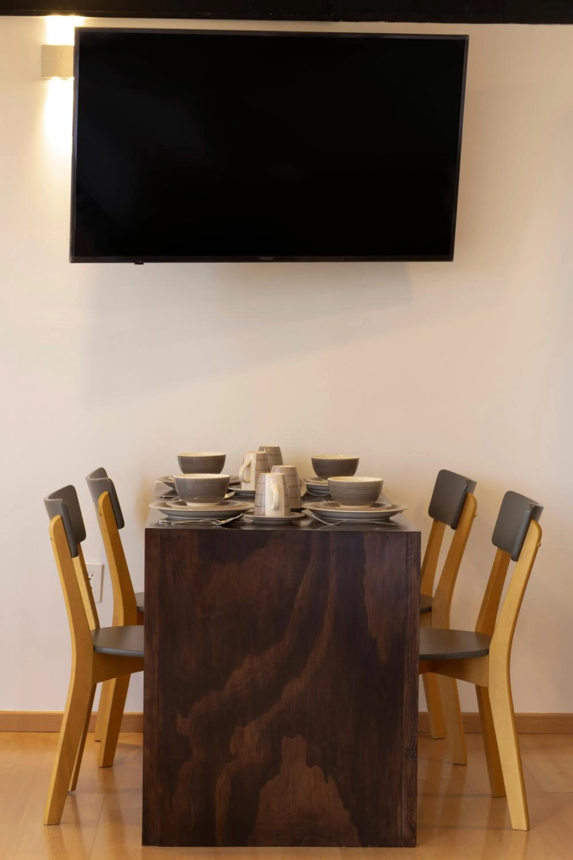 TV and multimedia in El Doce by HomiRent