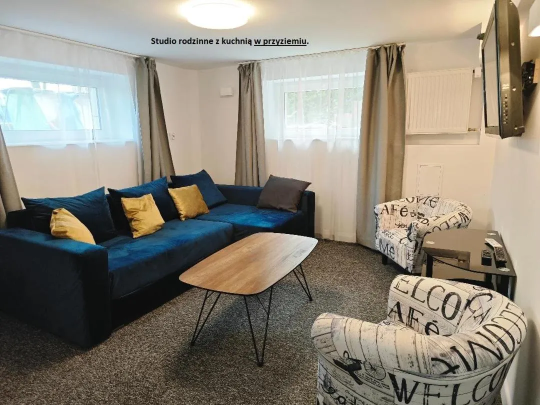 Communal lounge/ TV room in Willa Albatros Happy Hours