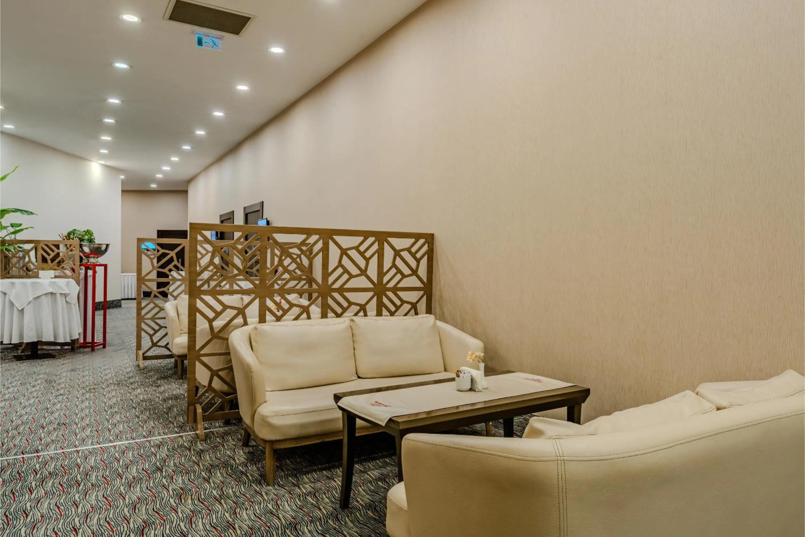 Meeting/conference room in Ramada Plaza By Wyndham Izmir