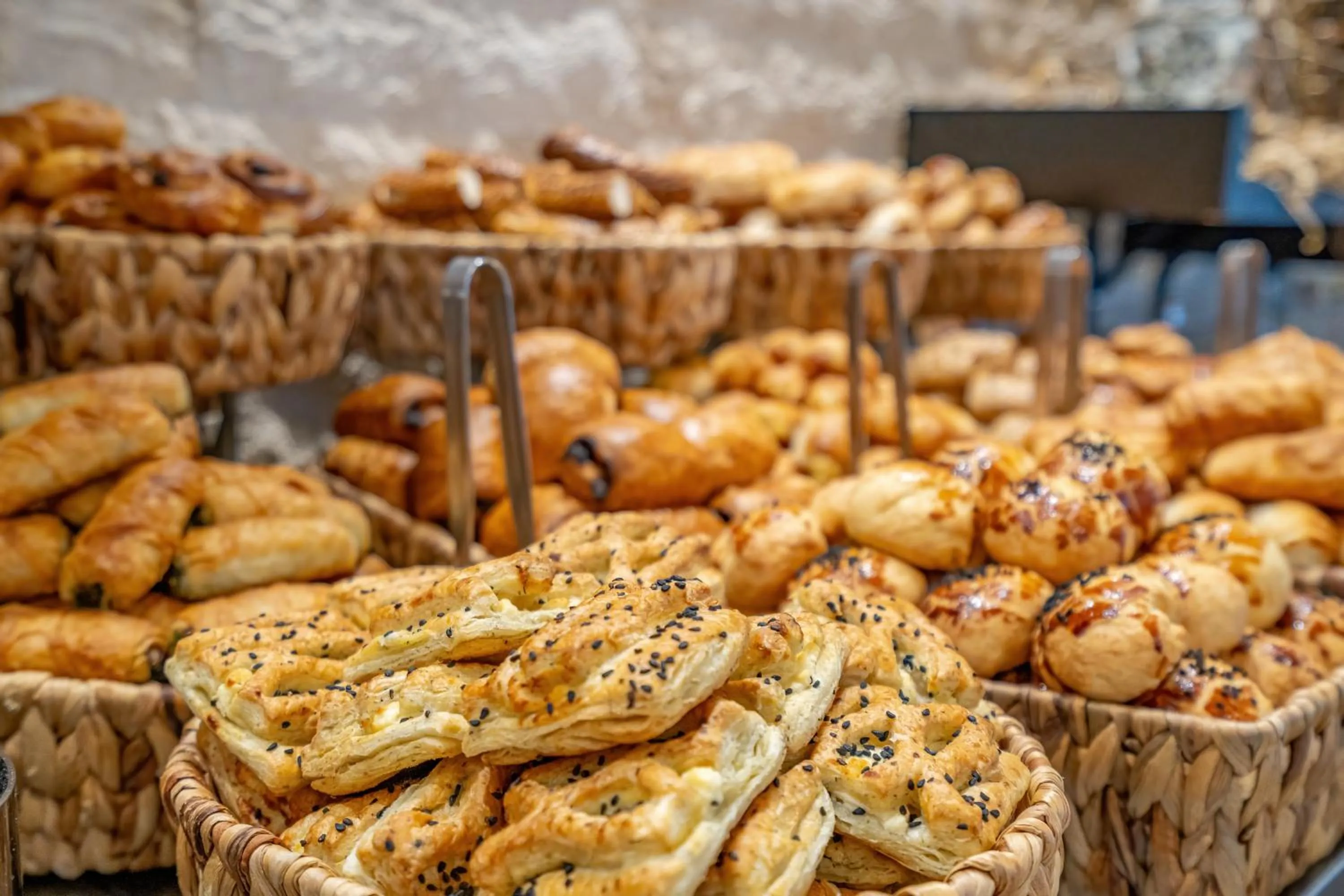 Food and drinks in Ramada Plaza By Wyndham Izmir