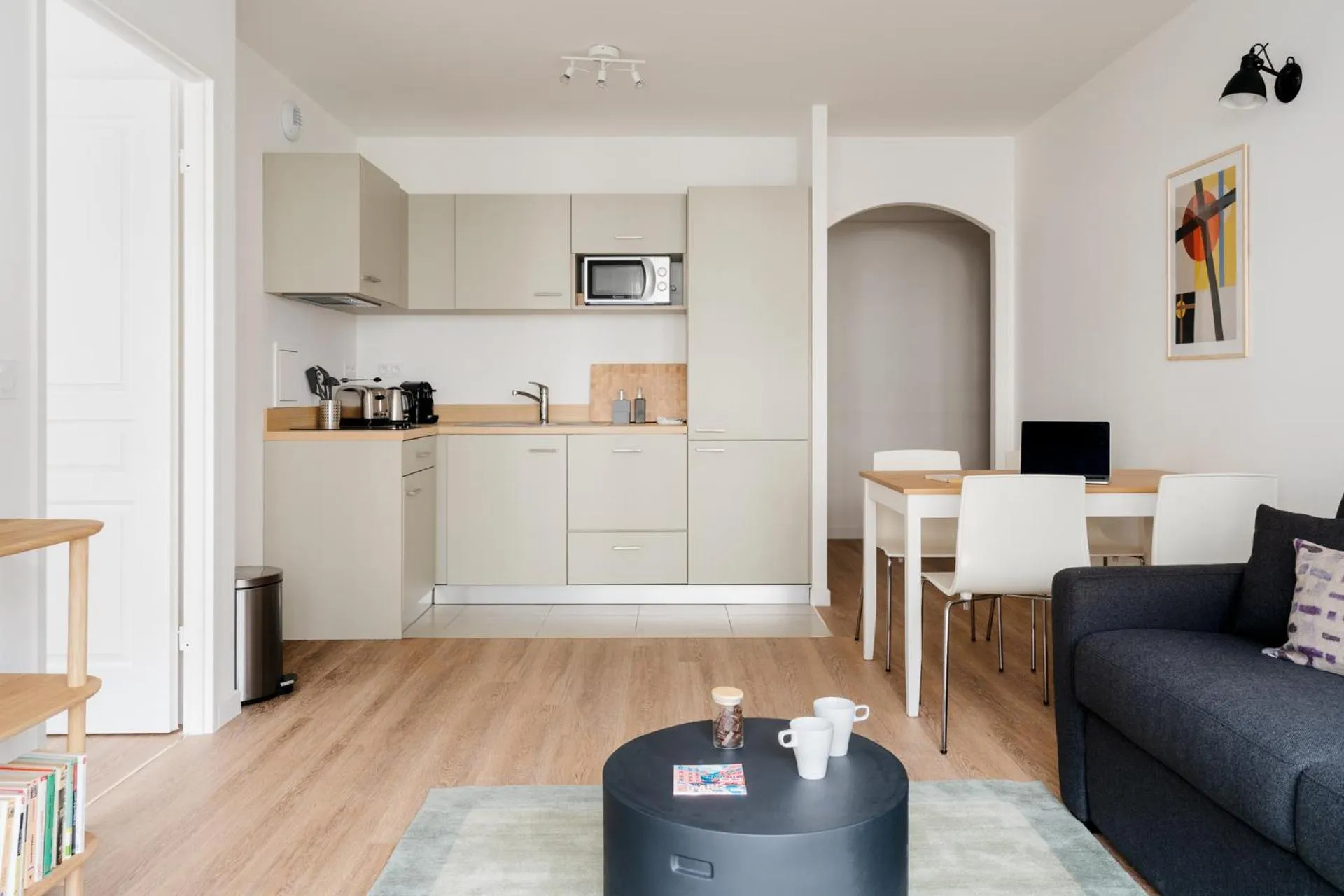 Kitchen or kitchenette in Edgar Suites - Meudon-la-Forêt