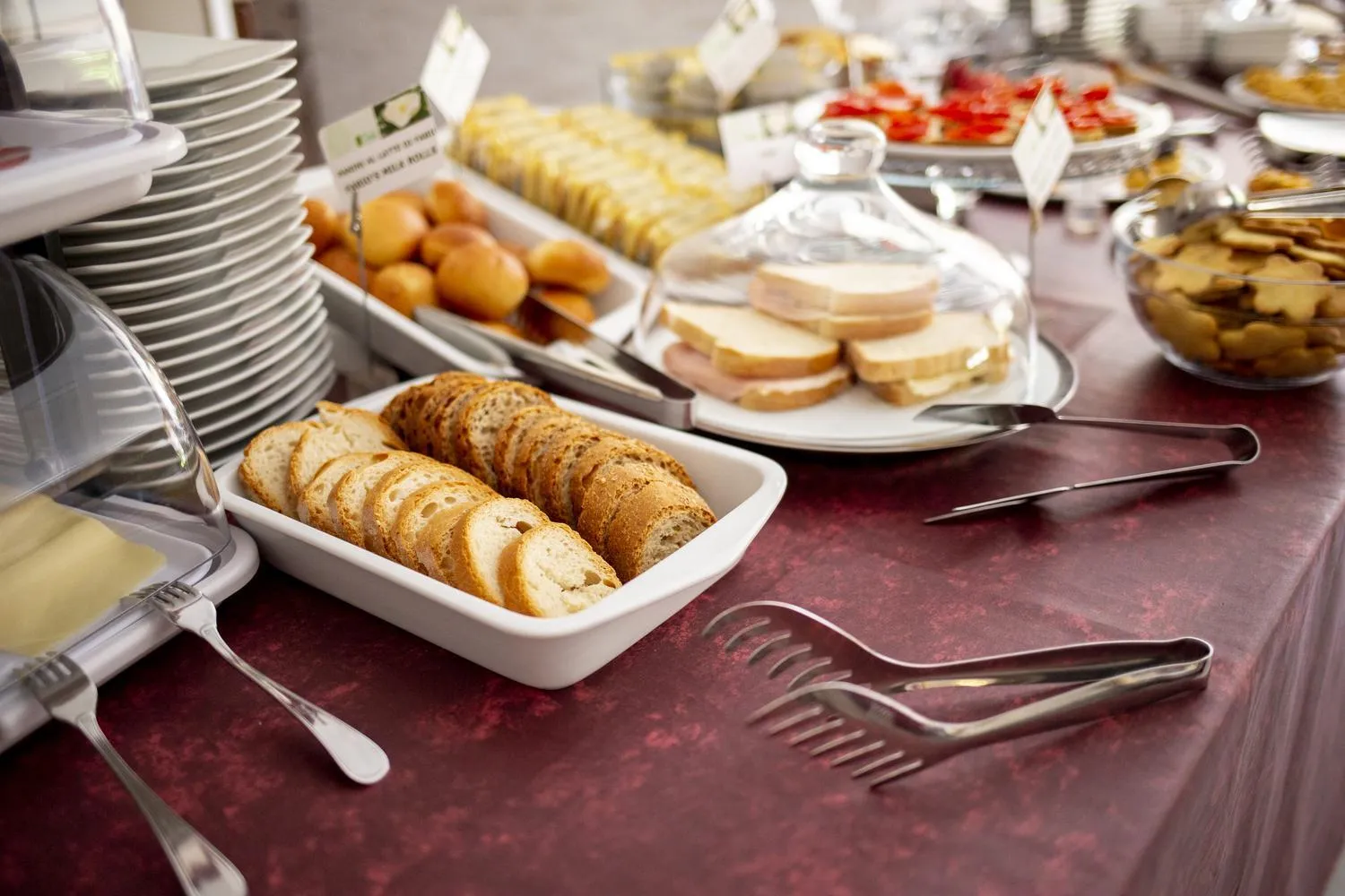 Buffet breakfast in Santa Caterina Hotel & Bike