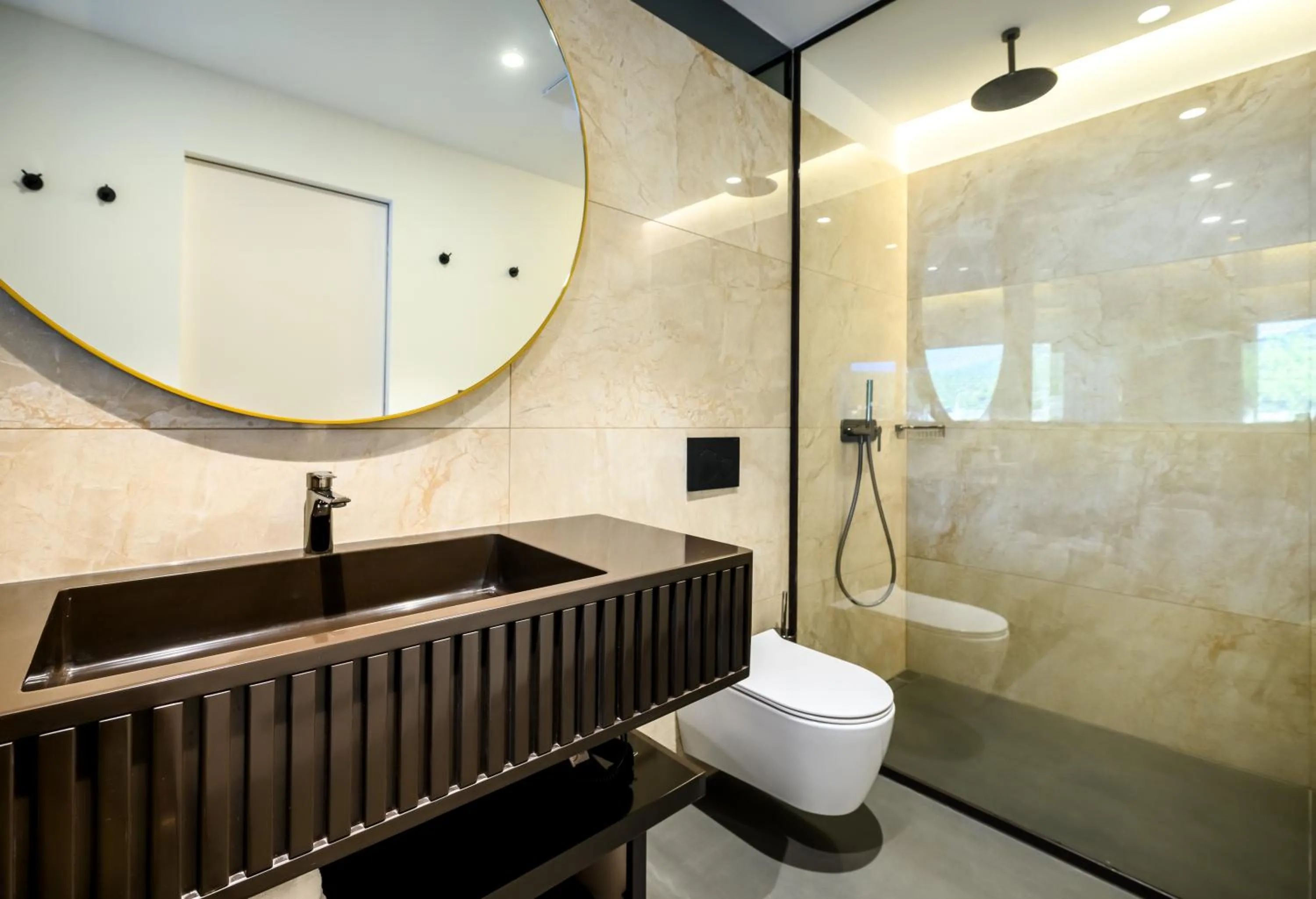 Bathroom in Marinus Beach Hotel