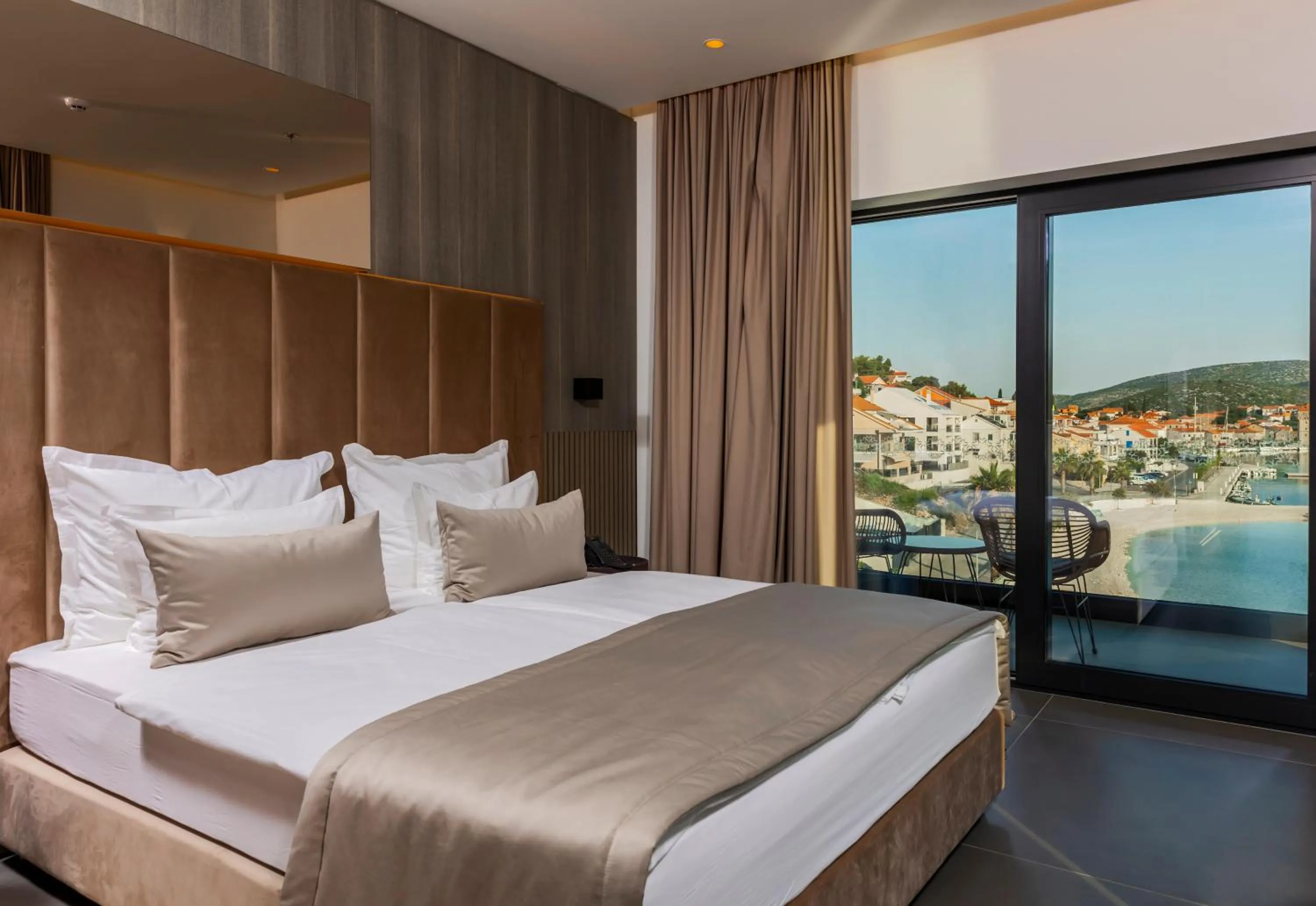 Bedroom in Marinus Beach Hotel