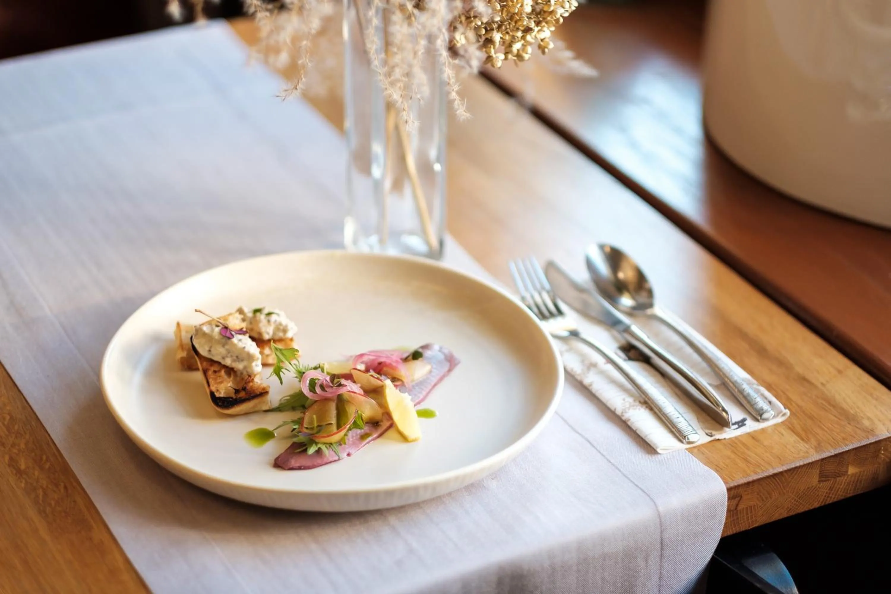 Restaurant/places to eat in Hotel Prezydent