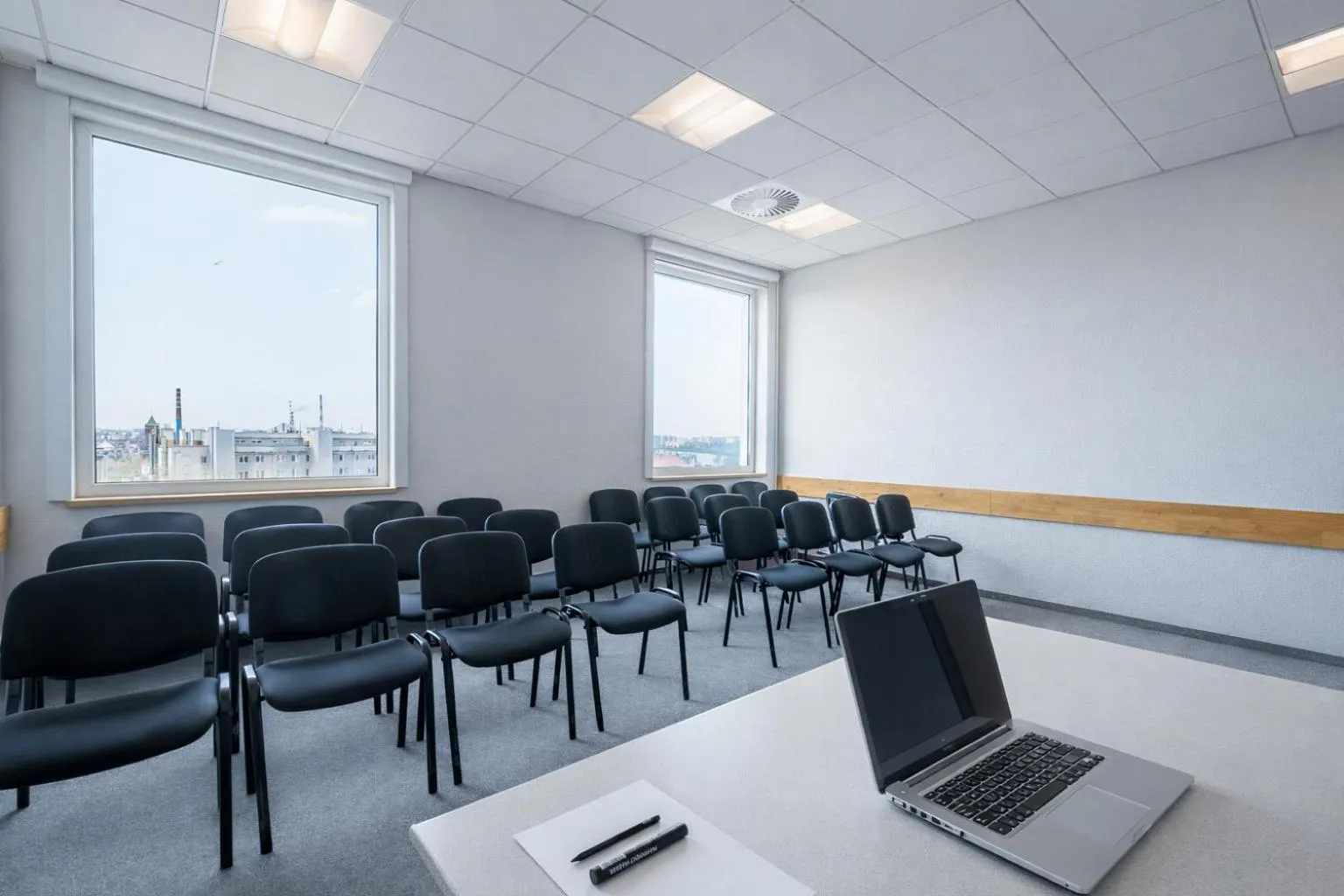 Property building in Weiser Hotel