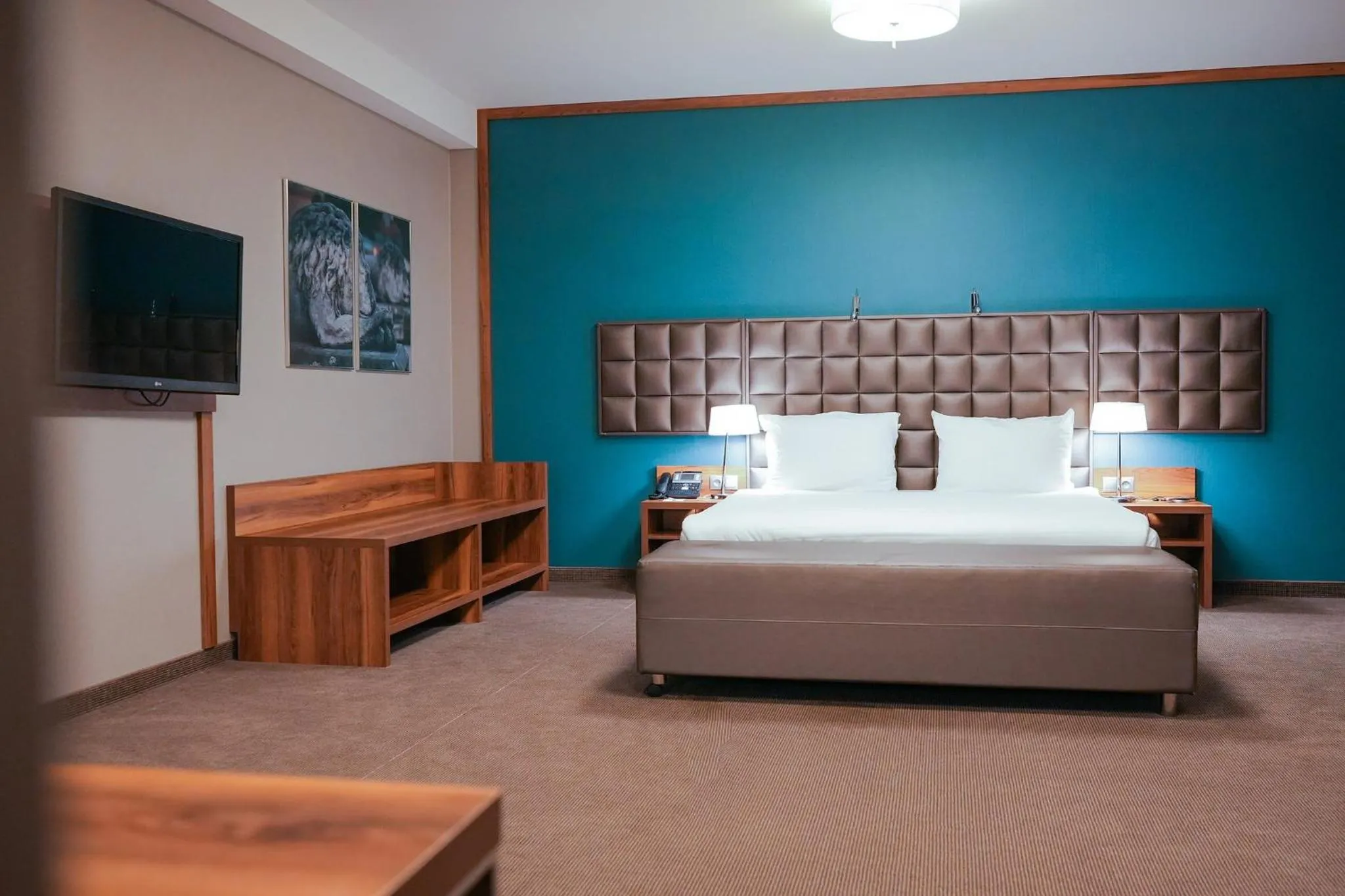 Photo of the whole room, Bed in Holiday Inn Krakow City Centre by IHG