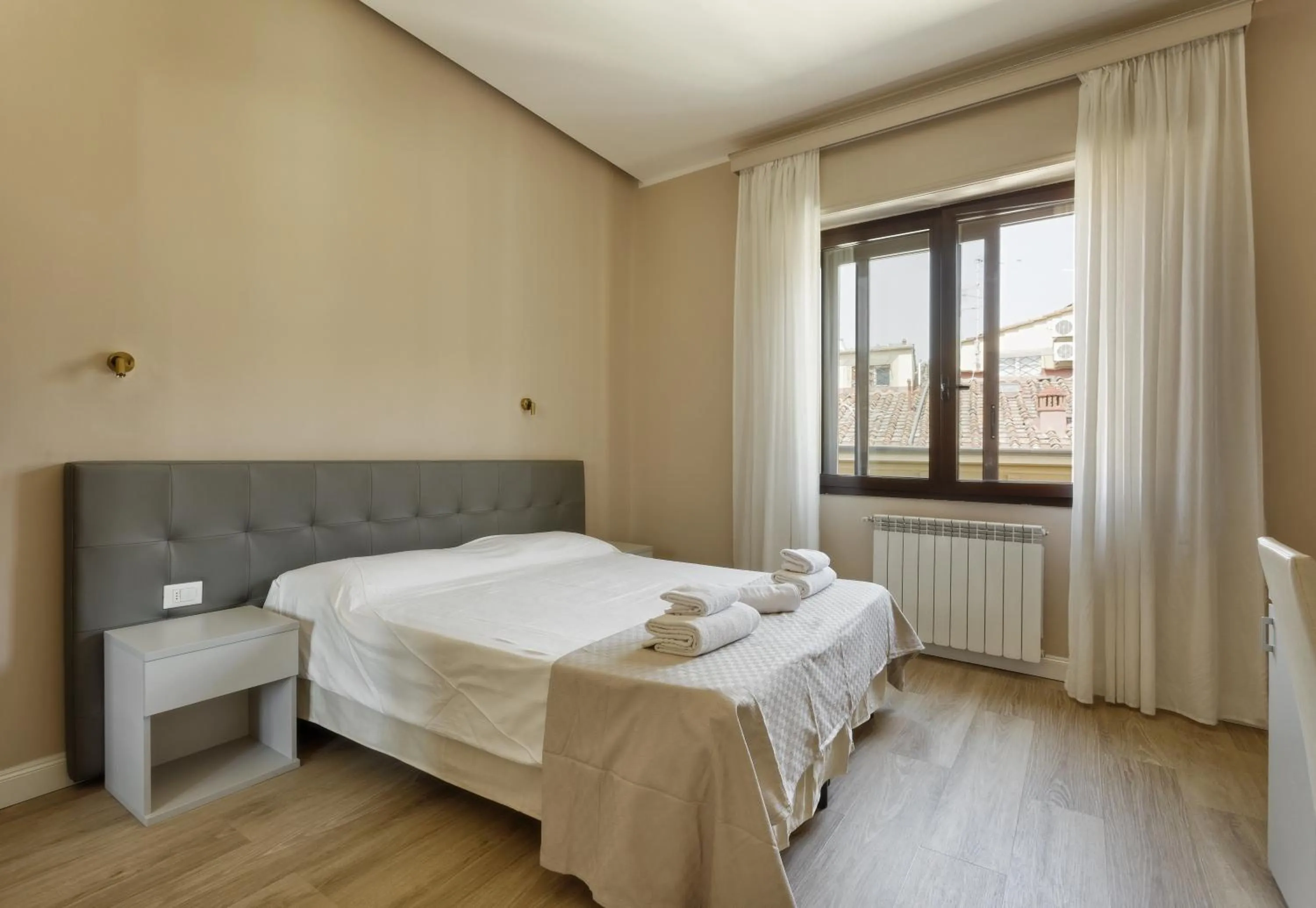 Photo of the whole room, Bed in Jade B&B