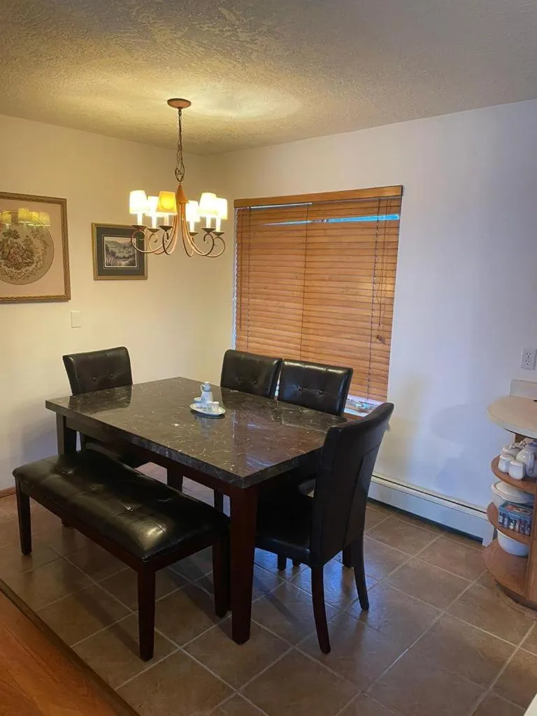 Dining area in Metchosin Beach House
