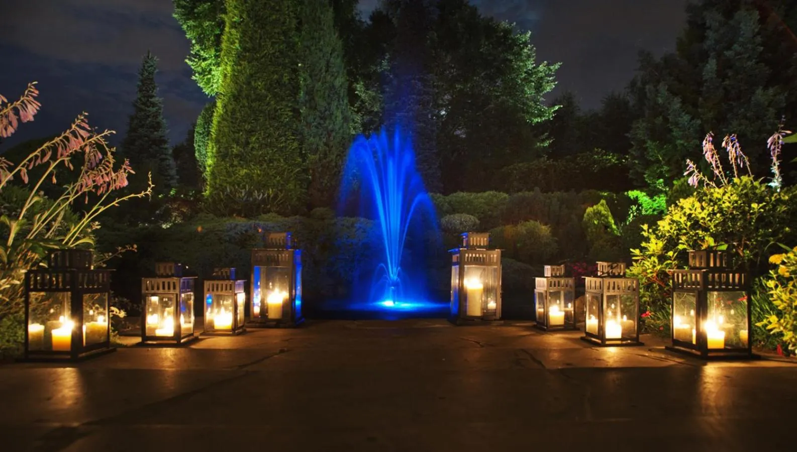 Garden in Booking Hotel & Spa