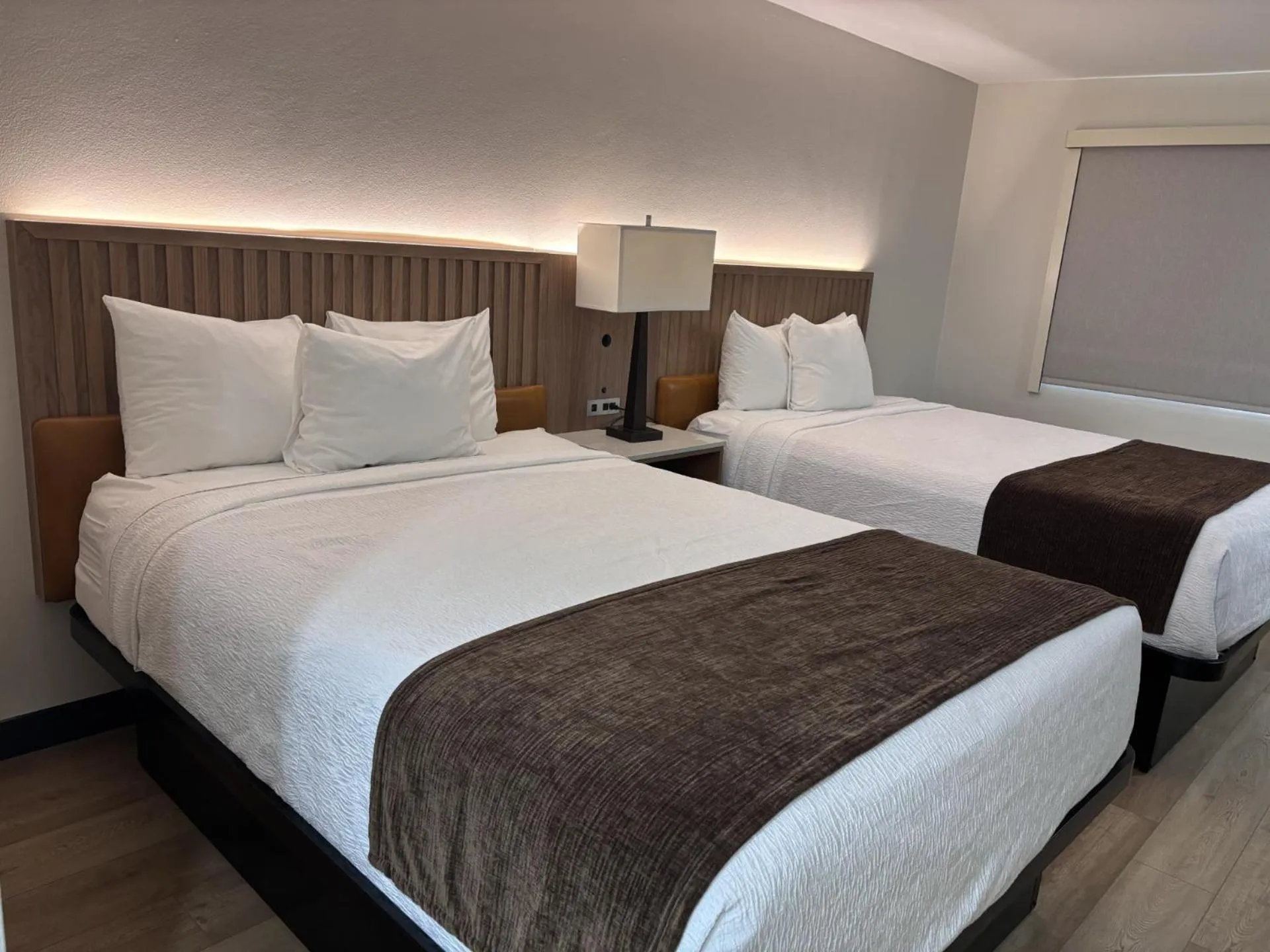 Bed in Mission Bay Inn San Diego