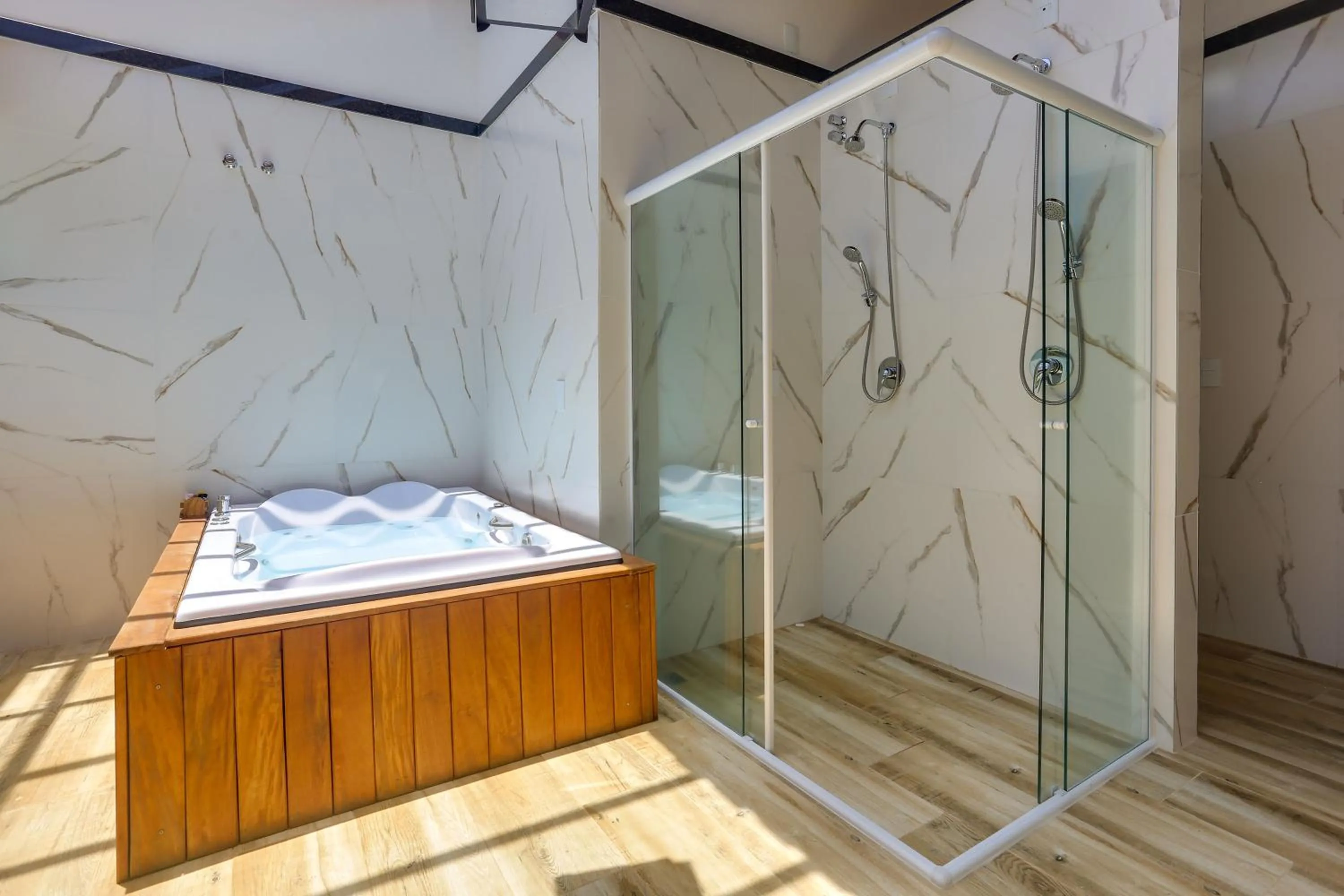 Shower in Pousada Trem Chic